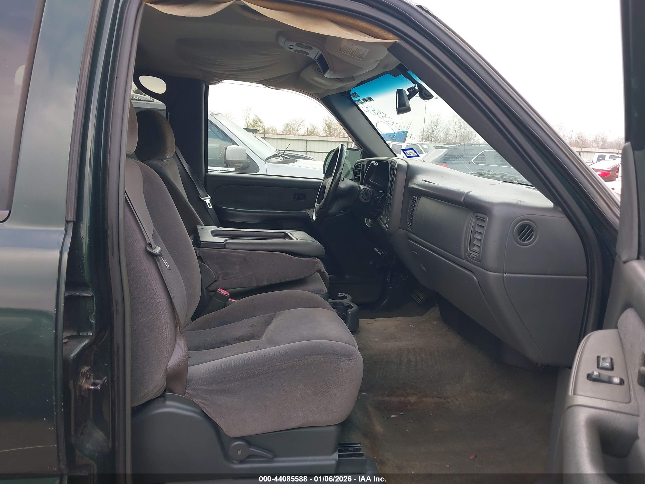 GMC SIERRA image 5