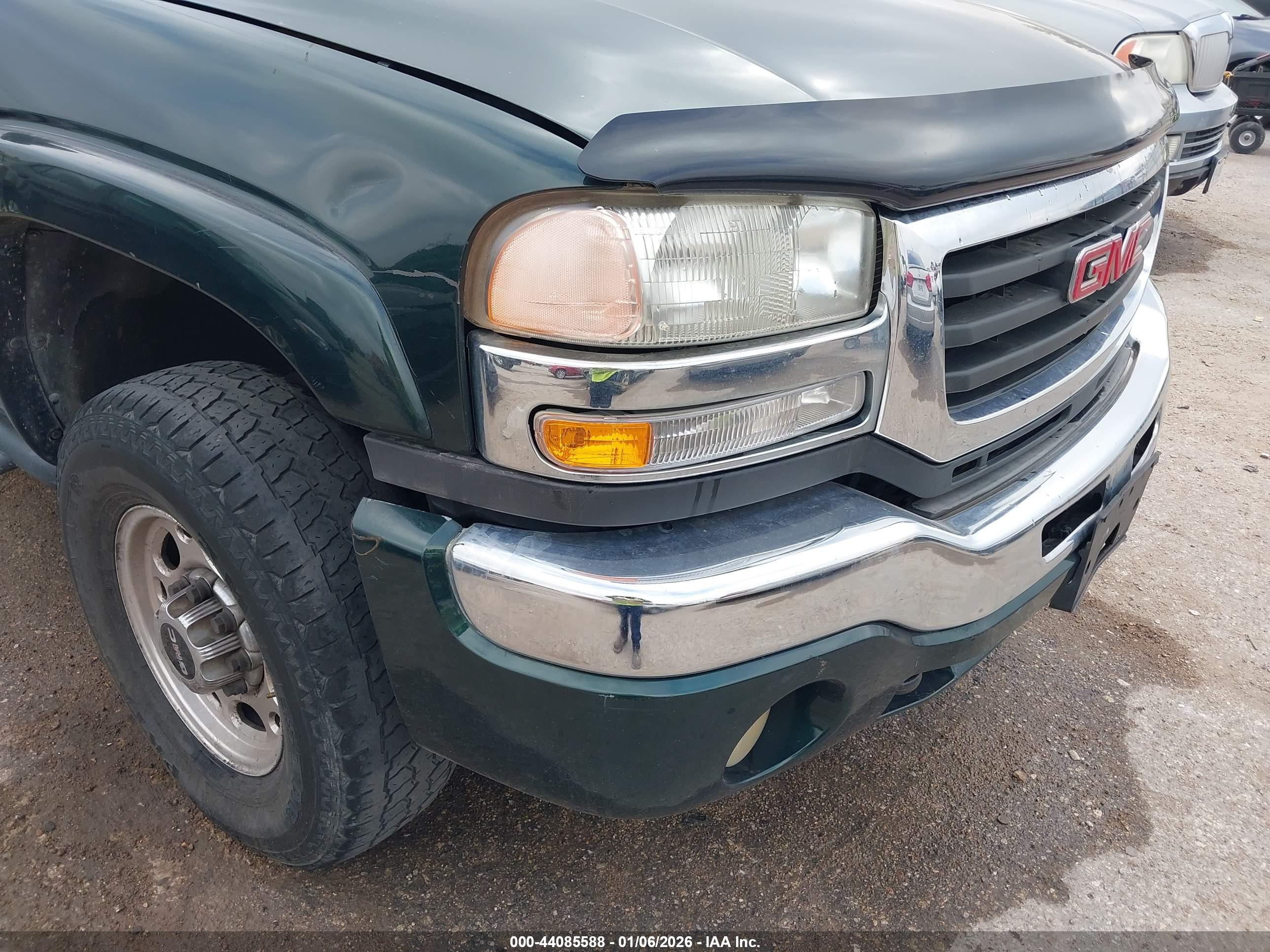 GMC SIERRA image 6