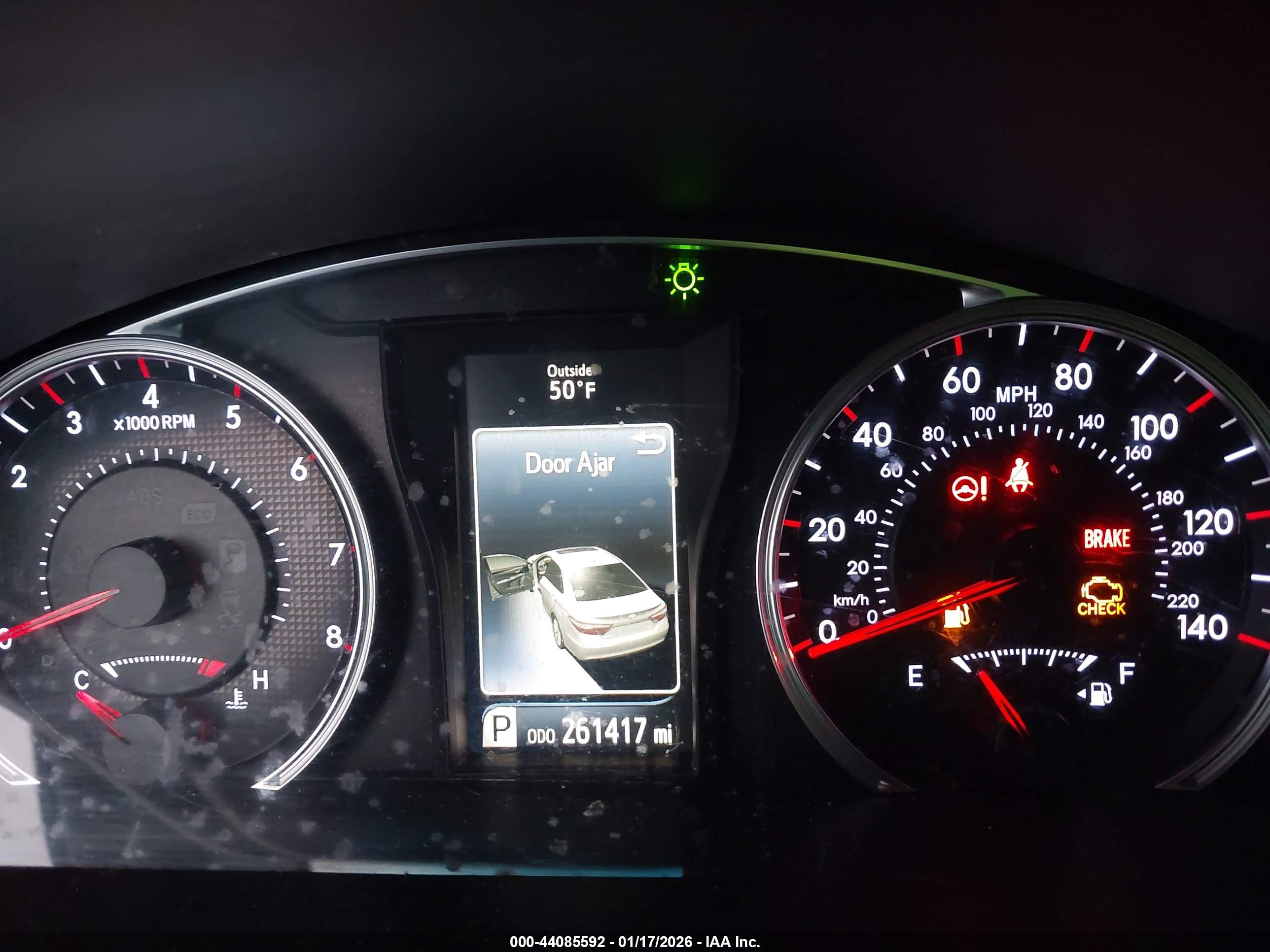 TOYOTA CAMRY image 7