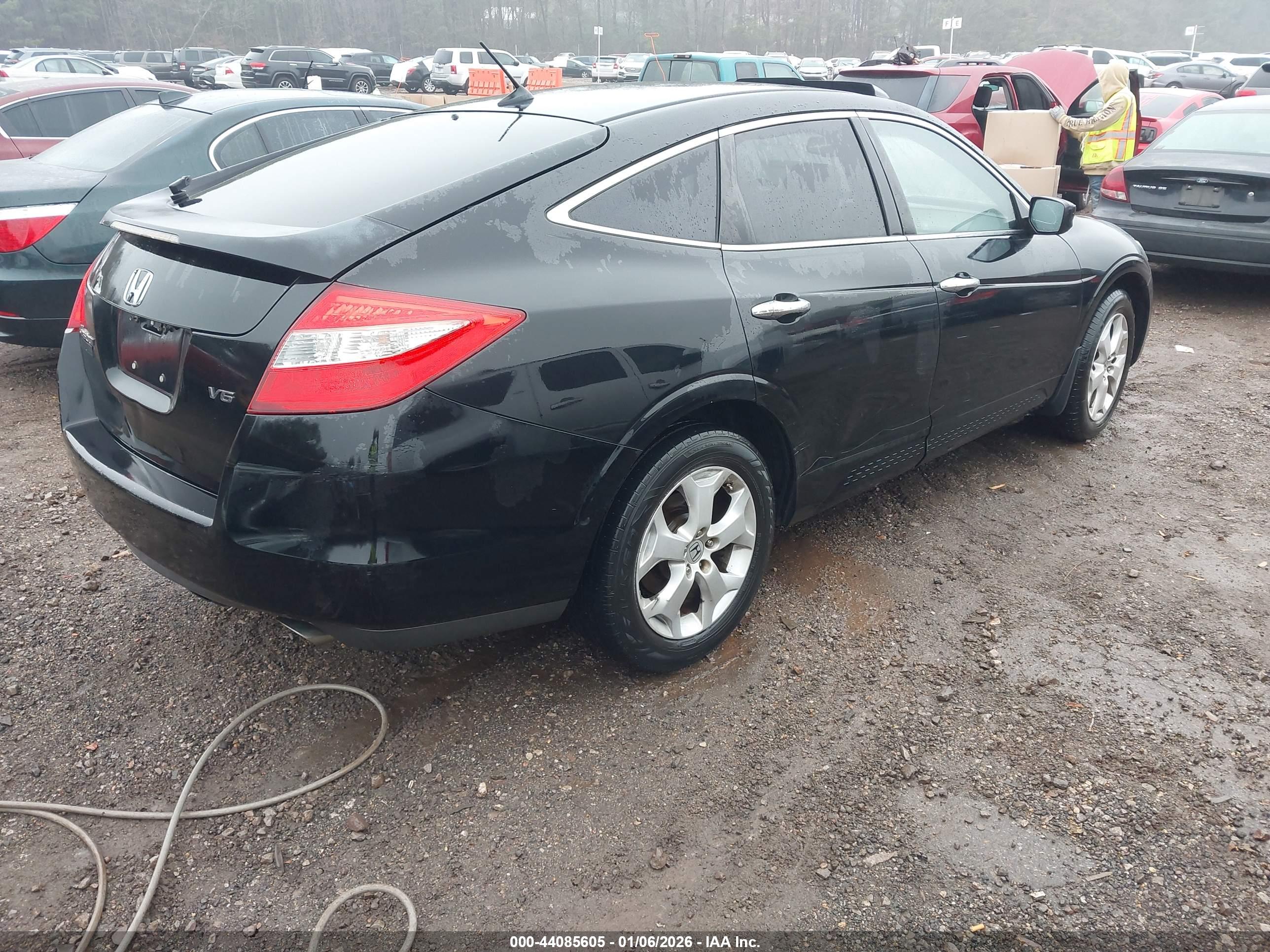 HONDA CROSSTOUR image 4