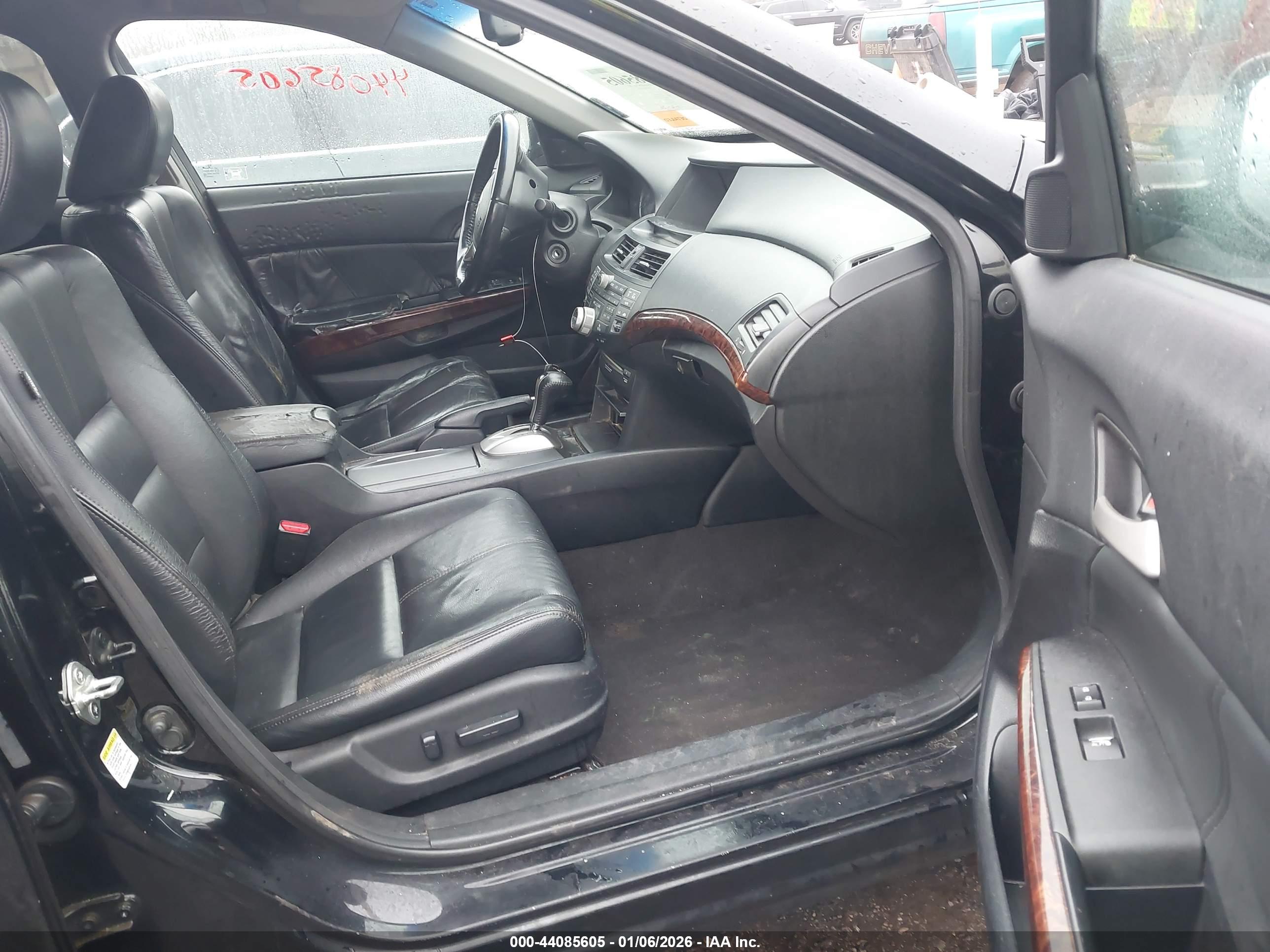 HONDA CROSSTOUR image 5