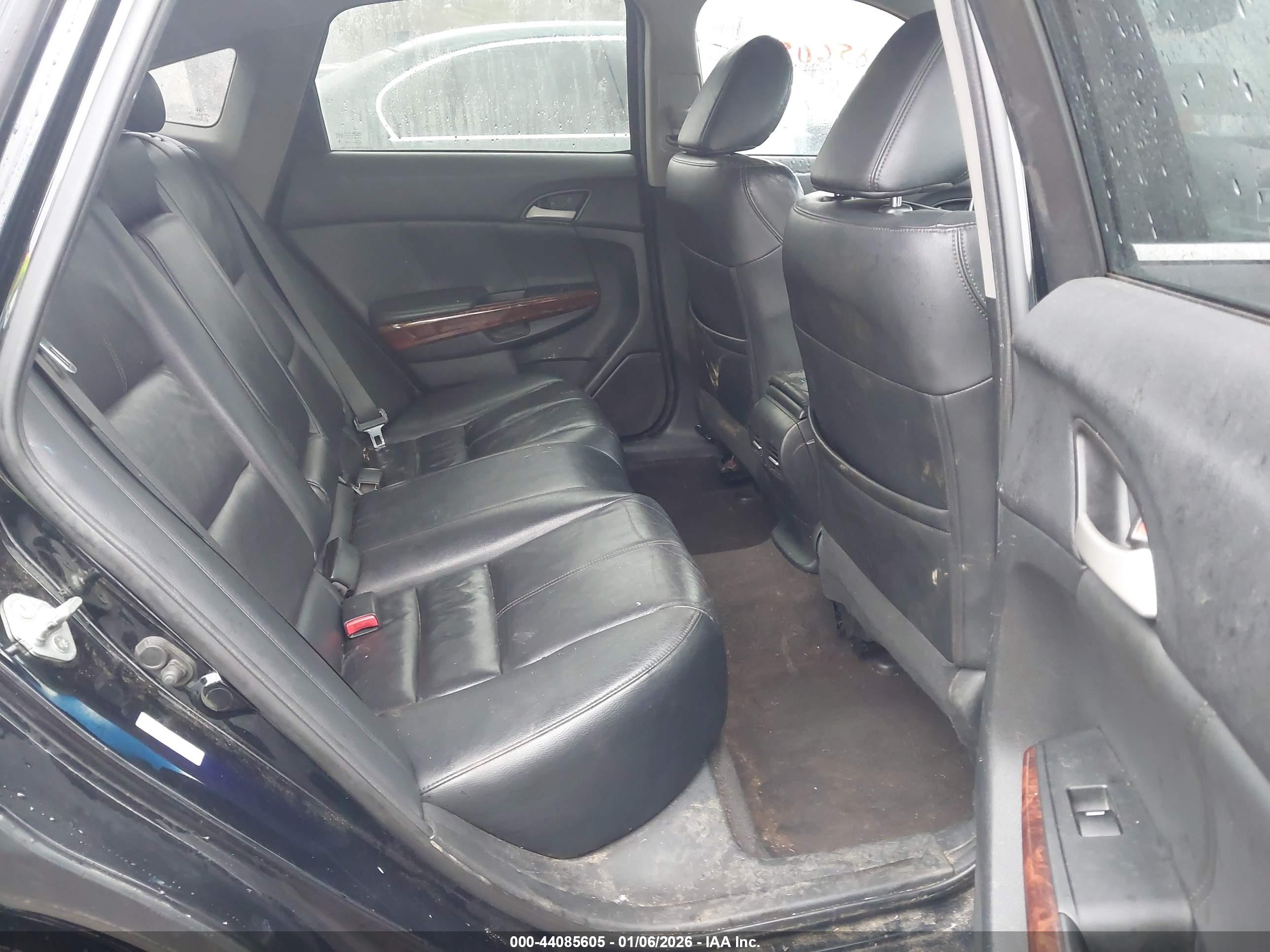 HONDA CROSSTOUR image 8