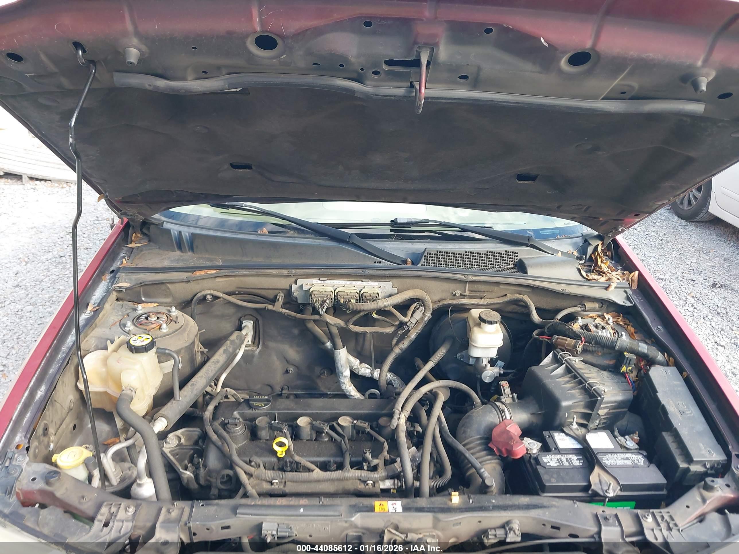 FORD ESCAPE image 10