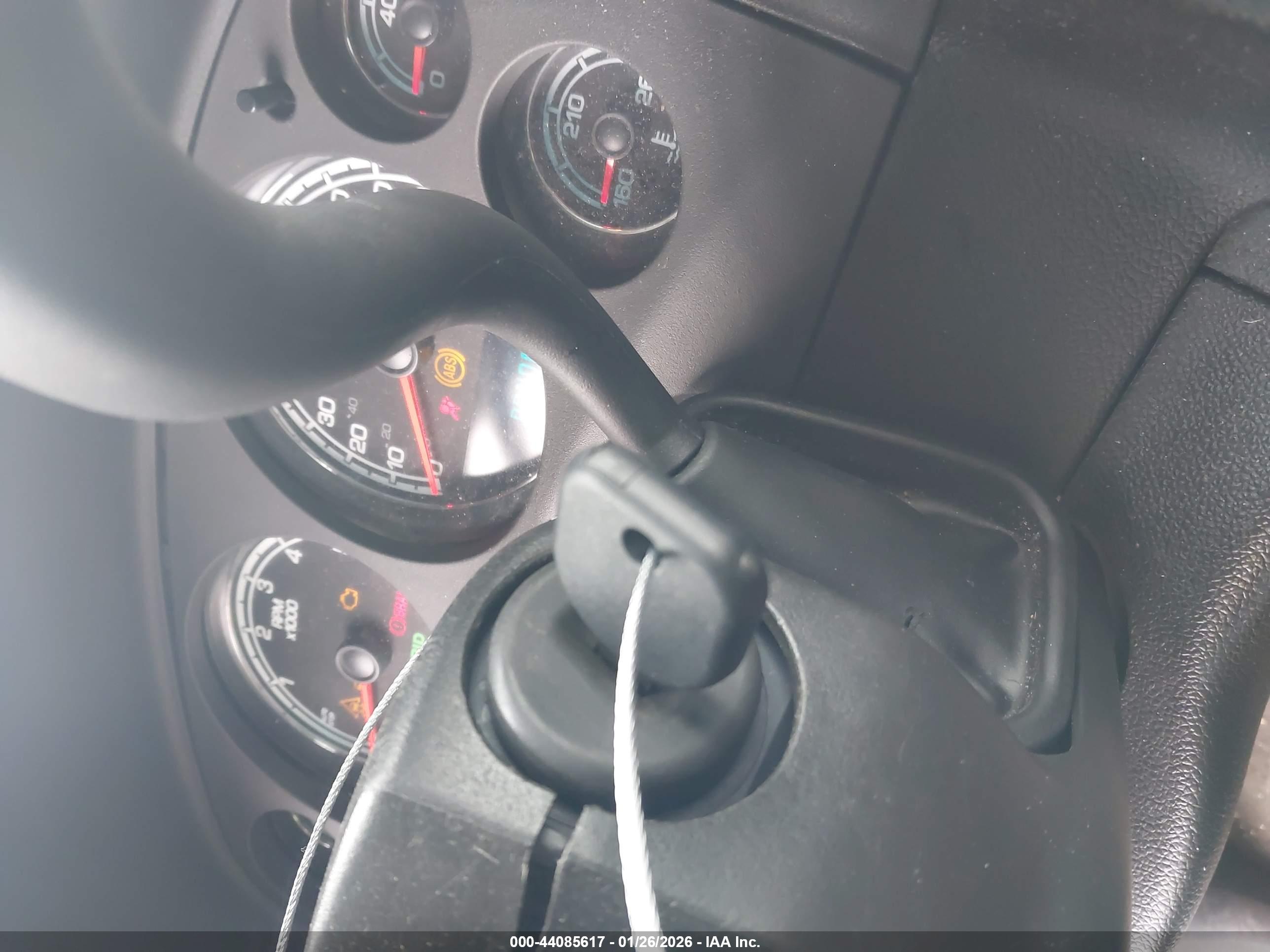 GMC YUKON image 11