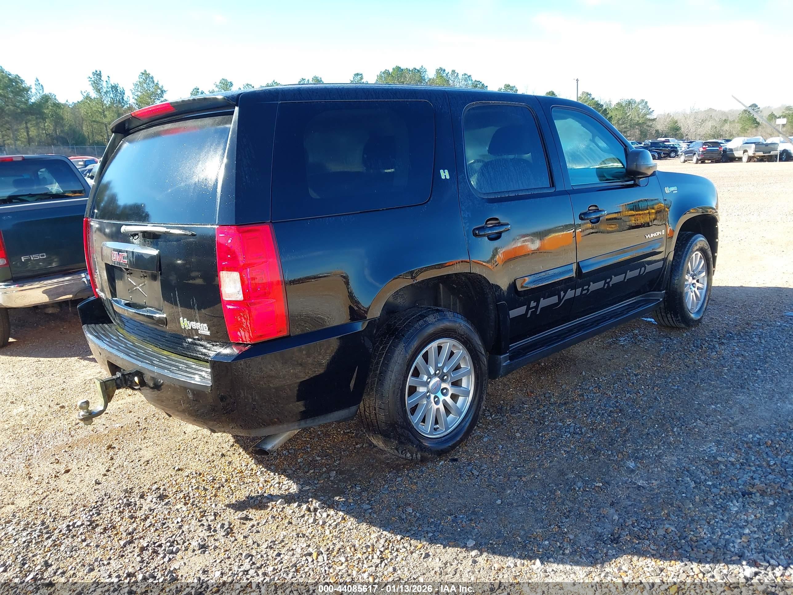 GMC YUKON image 4