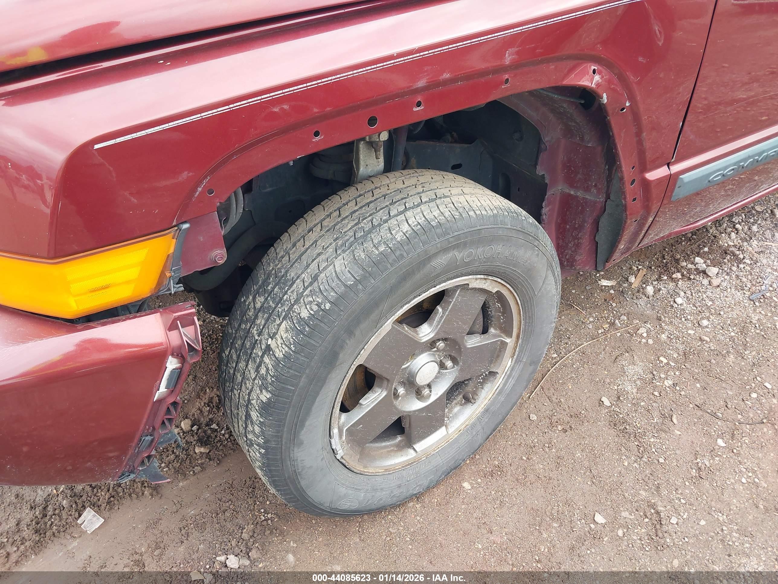 JEEP COMMANDER image 6