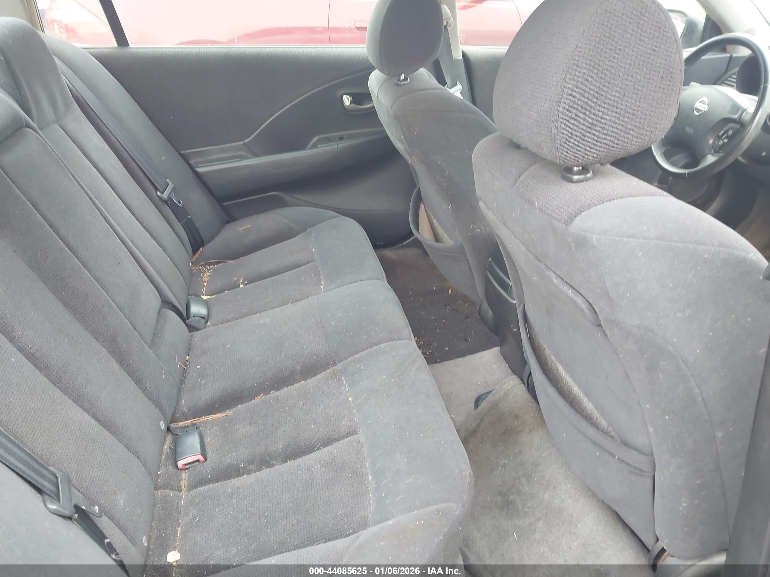 NISSAN ALTIMA image 8