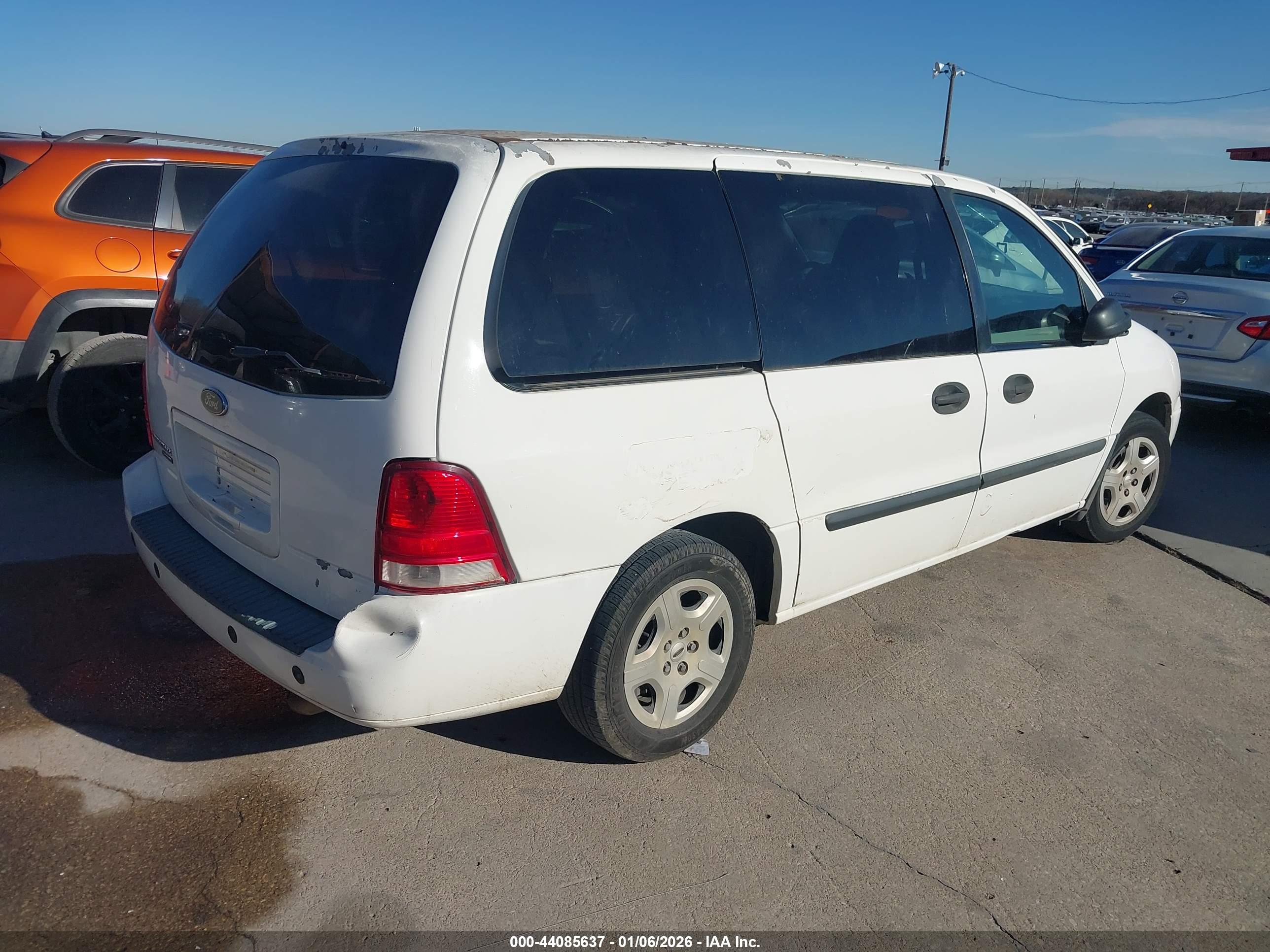 FORD FREESTAR image 4