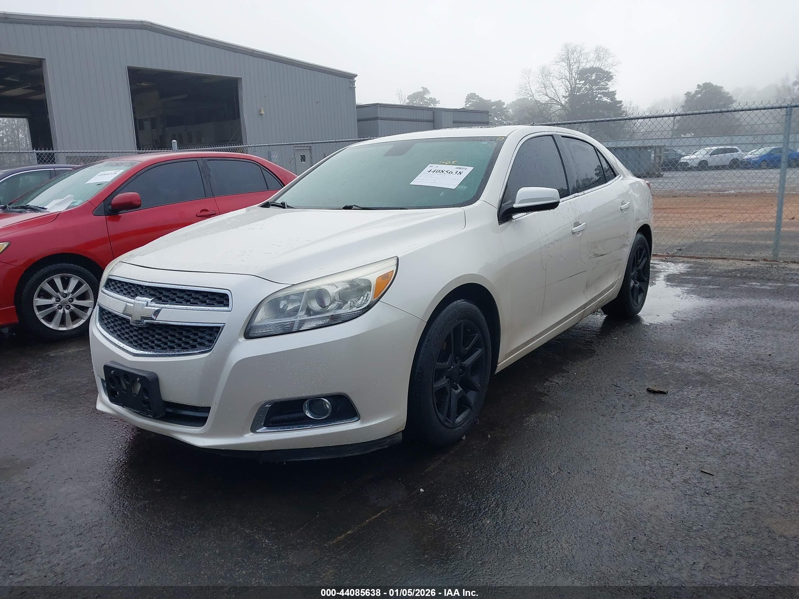 CHEVROLET MALIBU image 2