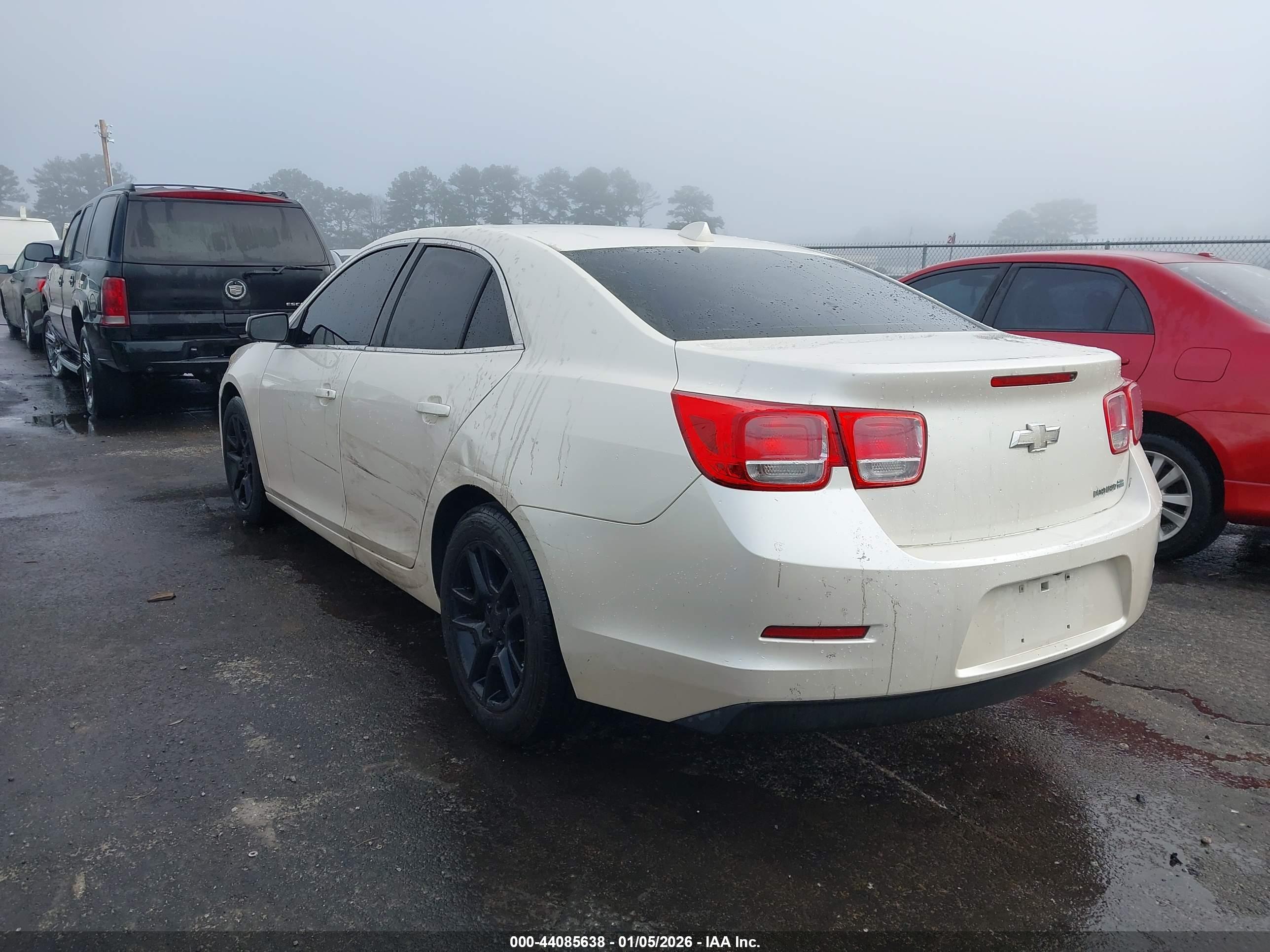 CHEVROLET MALIBU image 3