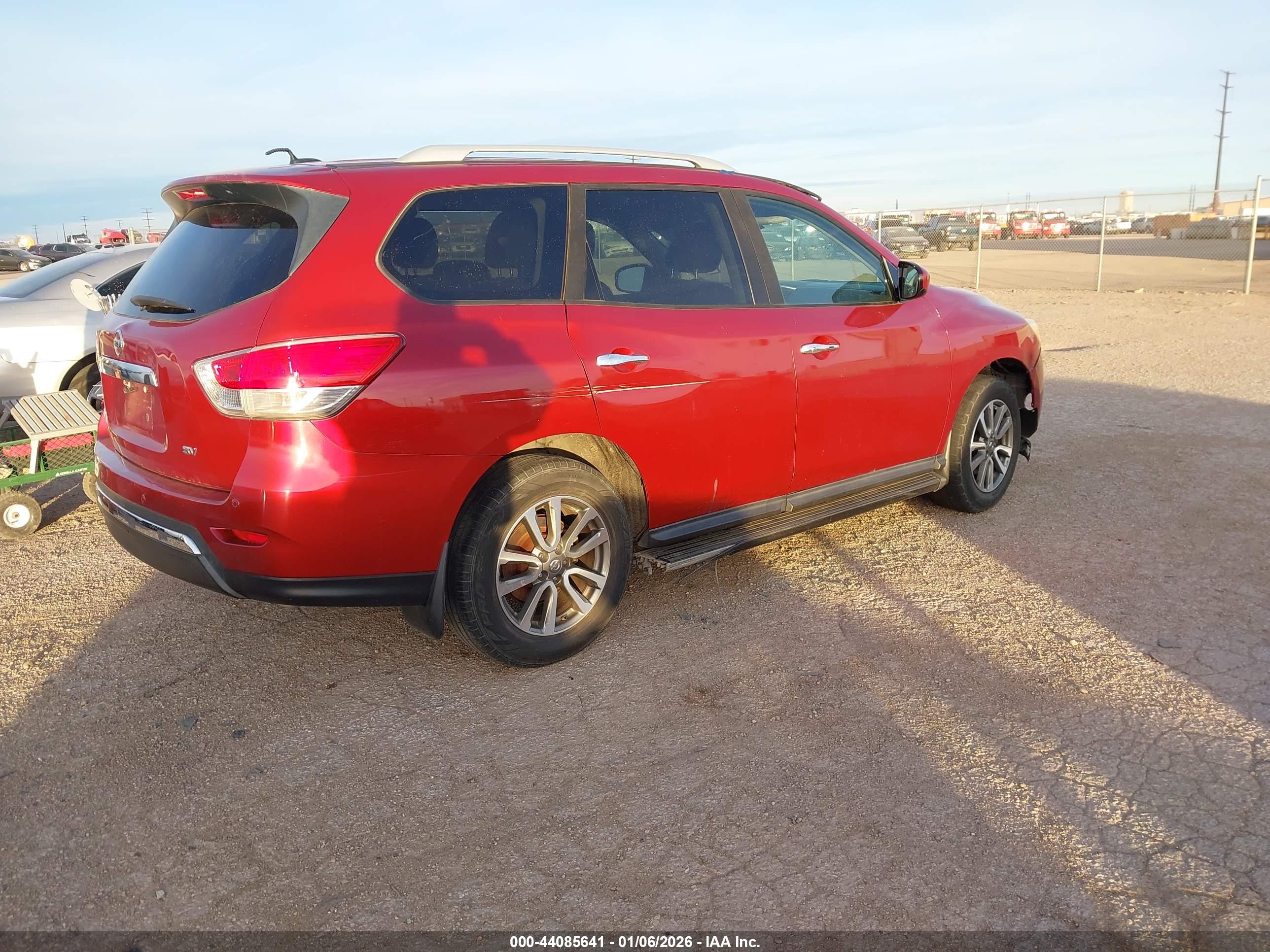 NISSAN PATHFINDER image 4