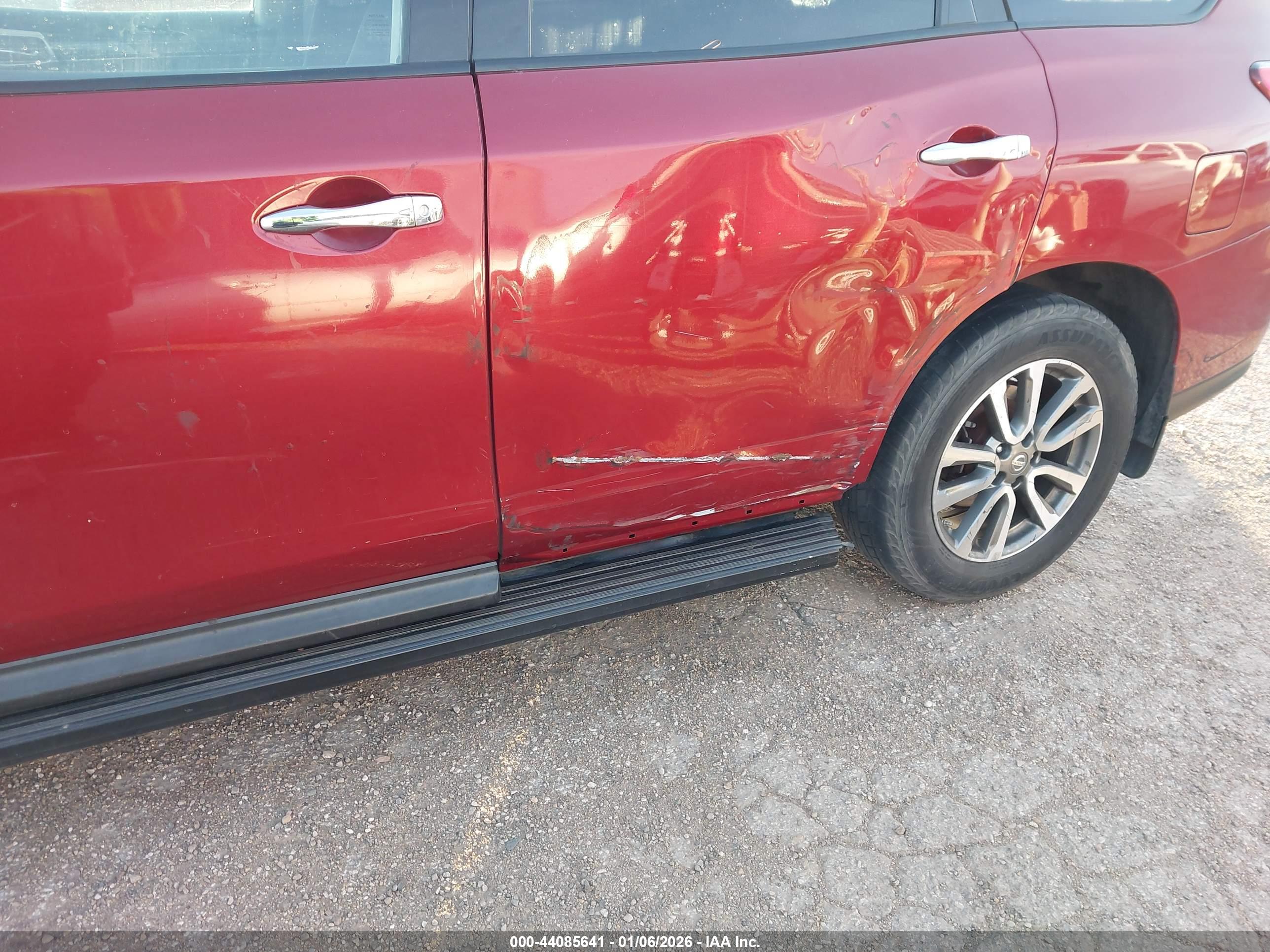 NISSAN PATHFINDER image 6