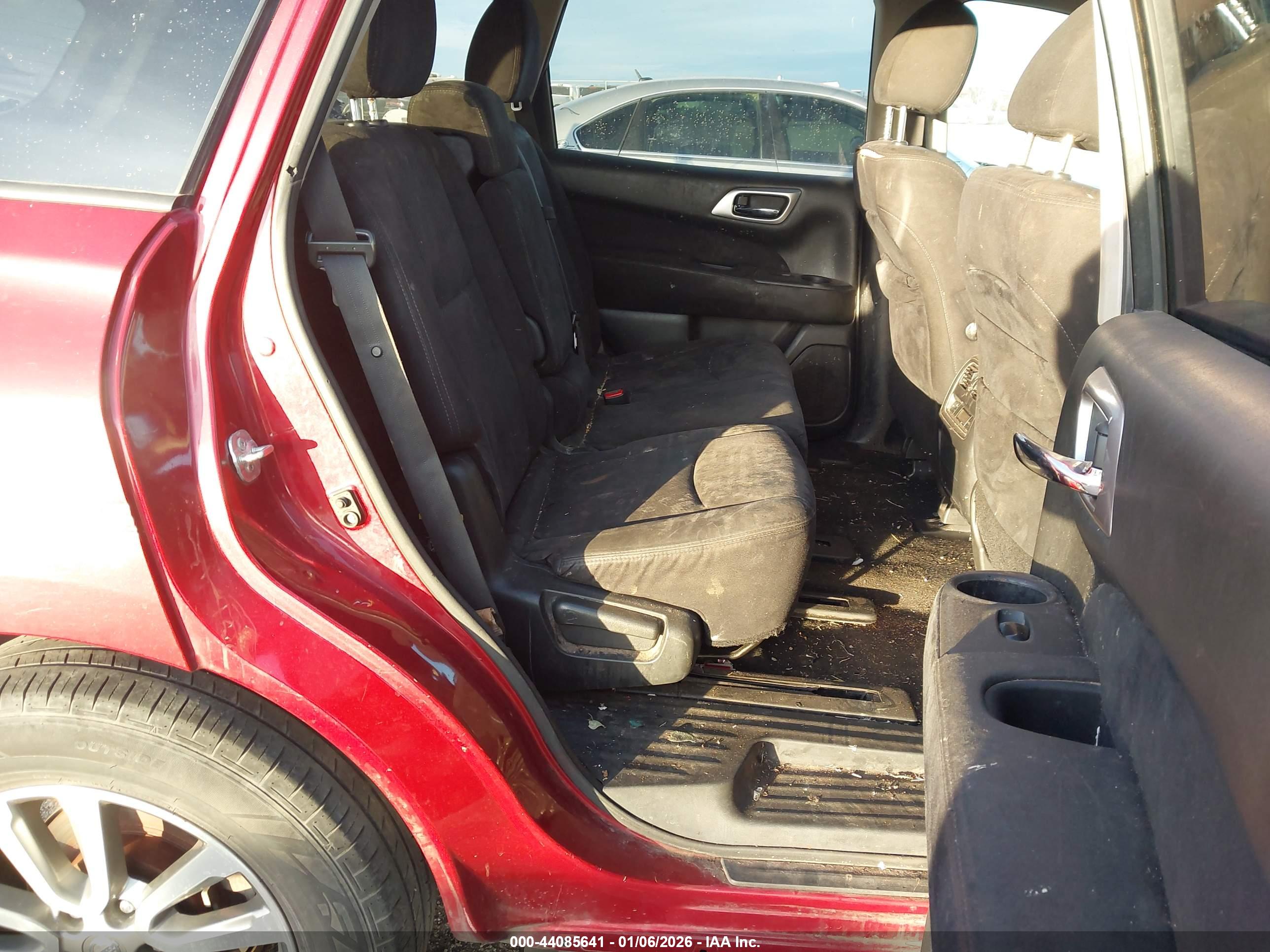 NISSAN PATHFINDER image 8