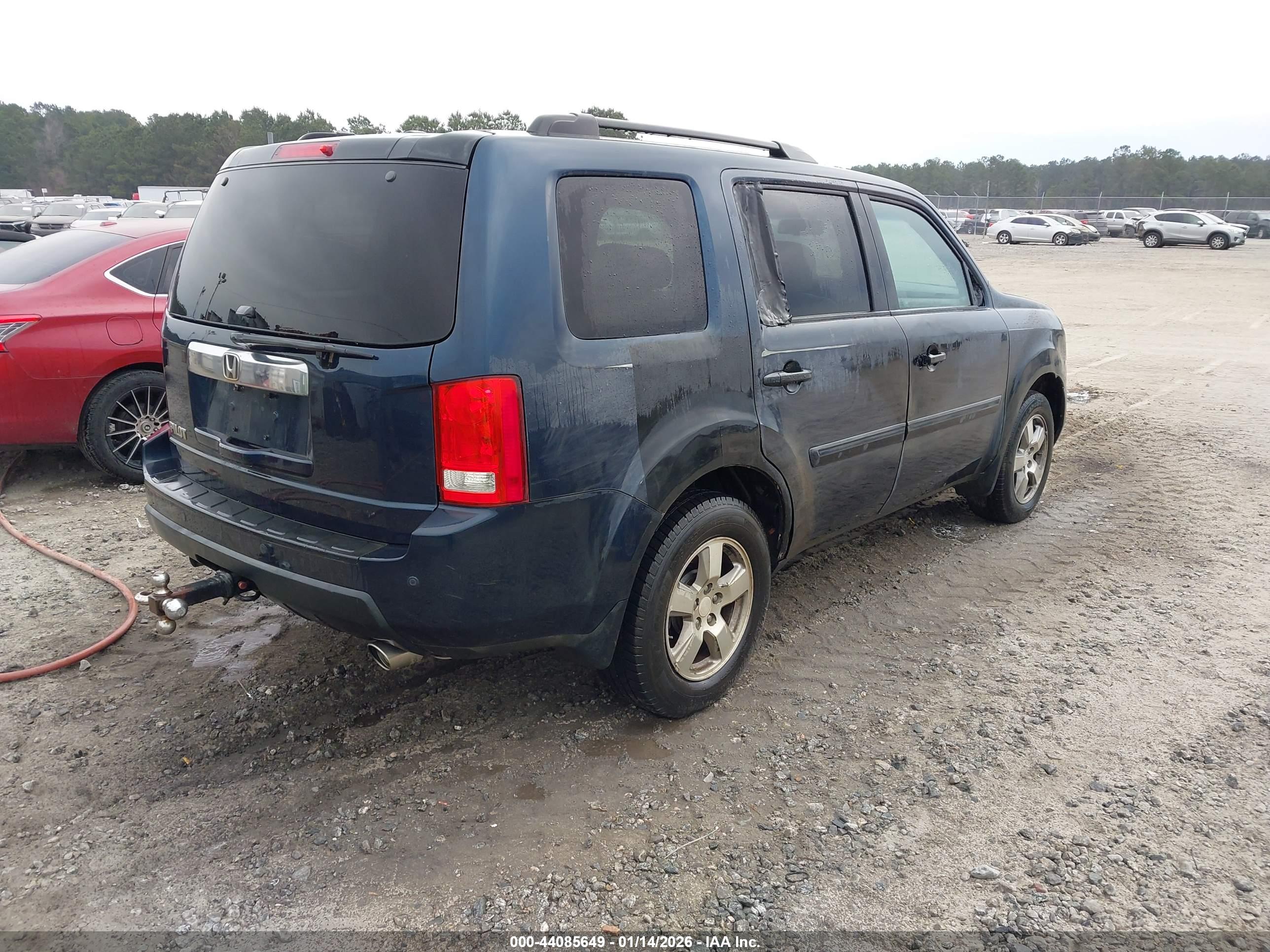 HONDA PILOT image 4