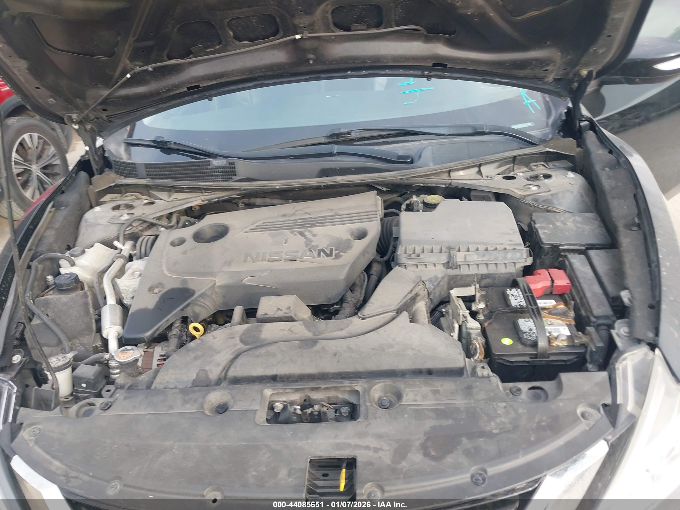 NISSAN ALTIMA image 10