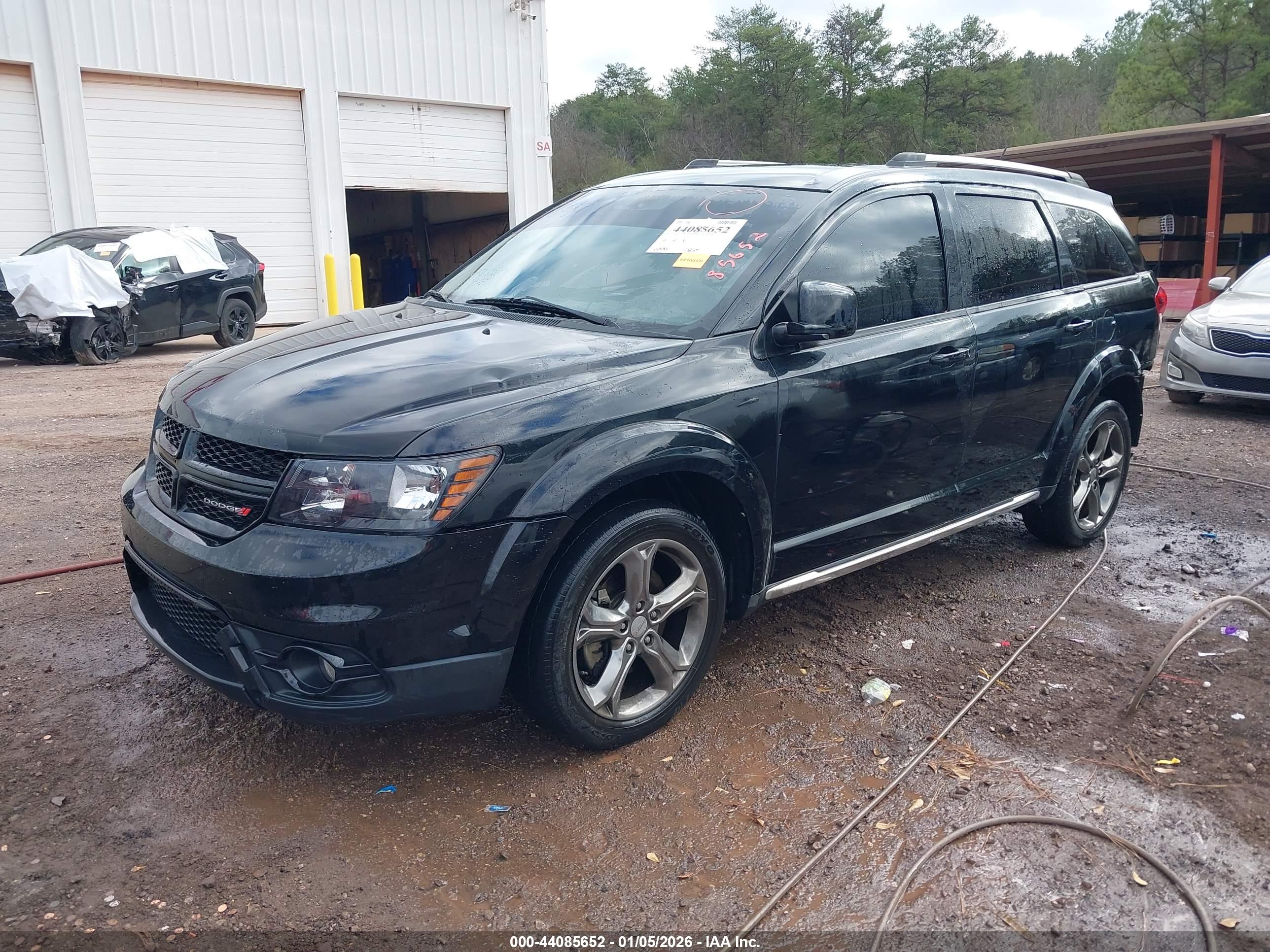 DODGE JOURNEY image 2