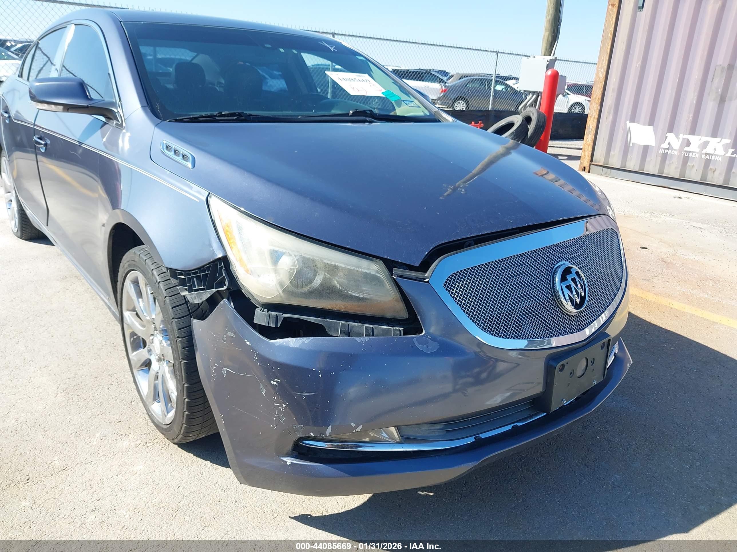 BUICK LACROSSE image 6