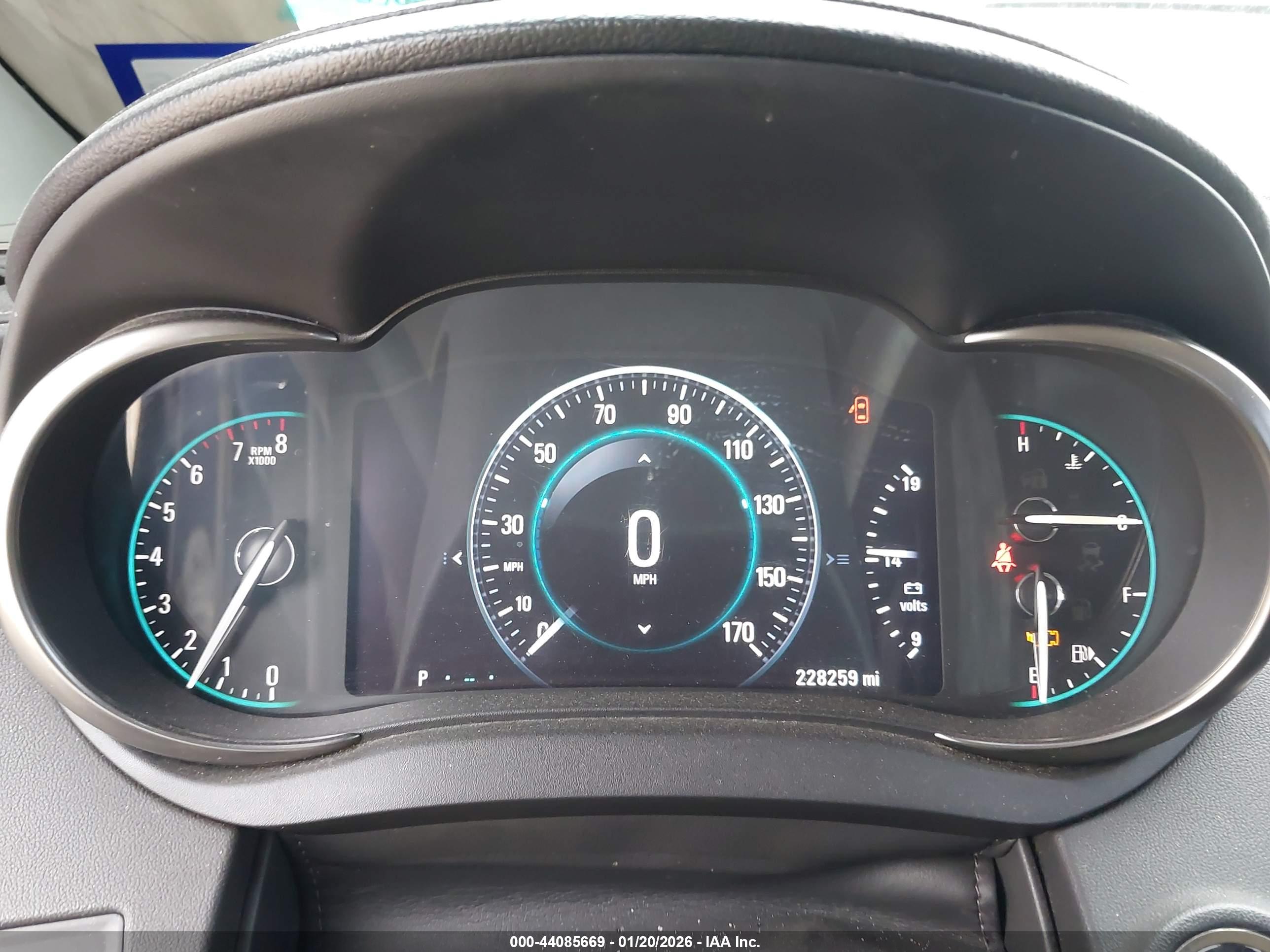 BUICK LACROSSE image 7