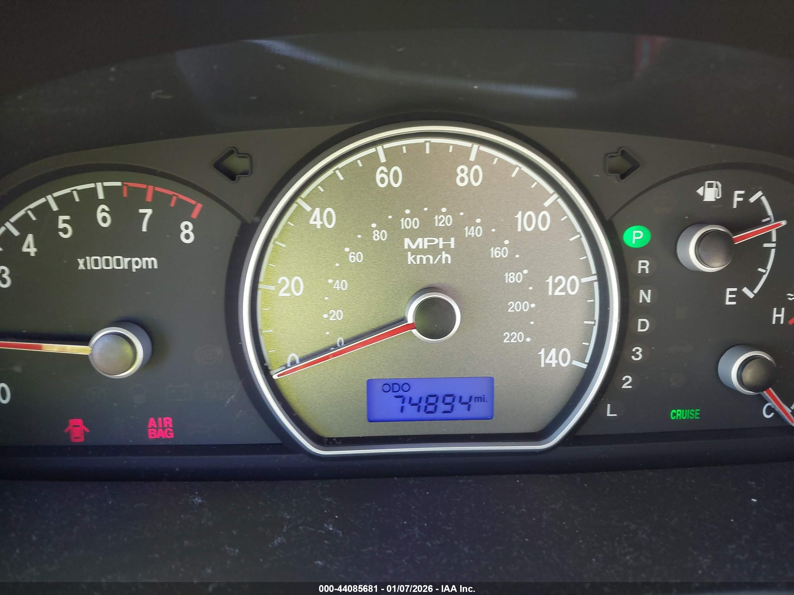 HYUNDAI ELANTRA image 7