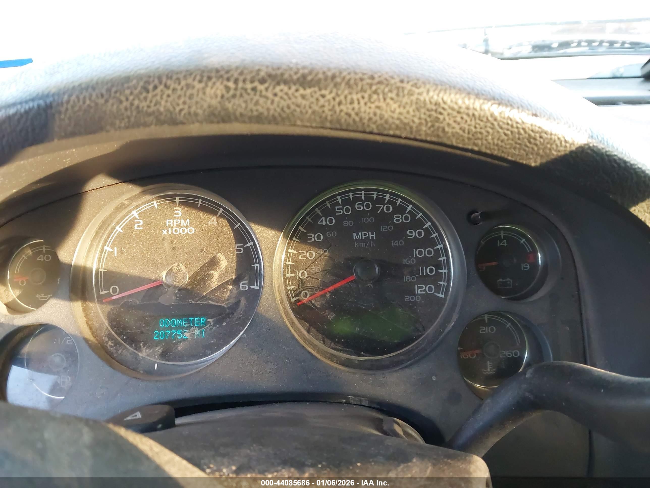 CHEVROLET AVALANCHE image 7