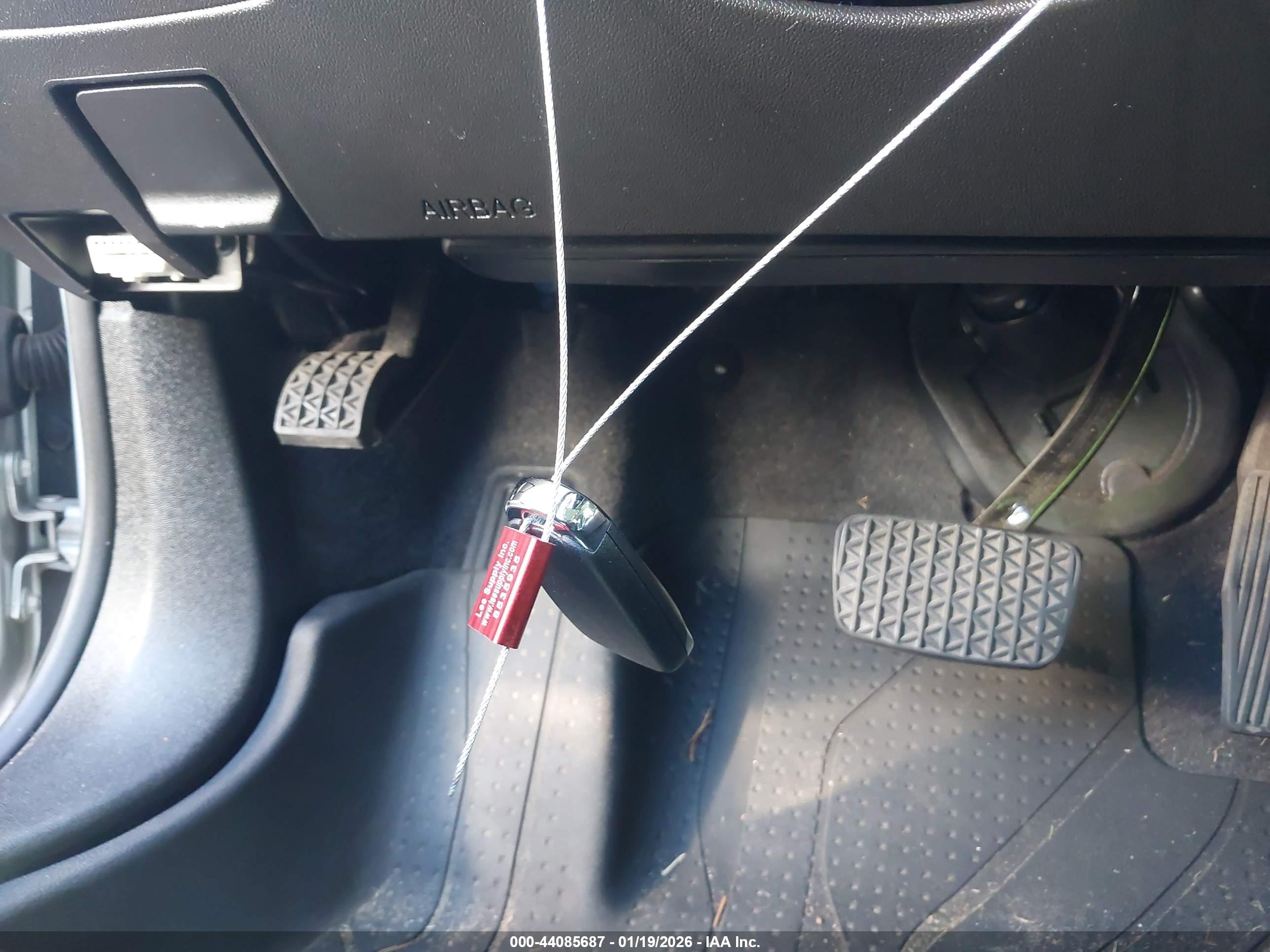 CHEVROLET MALIBU image 11