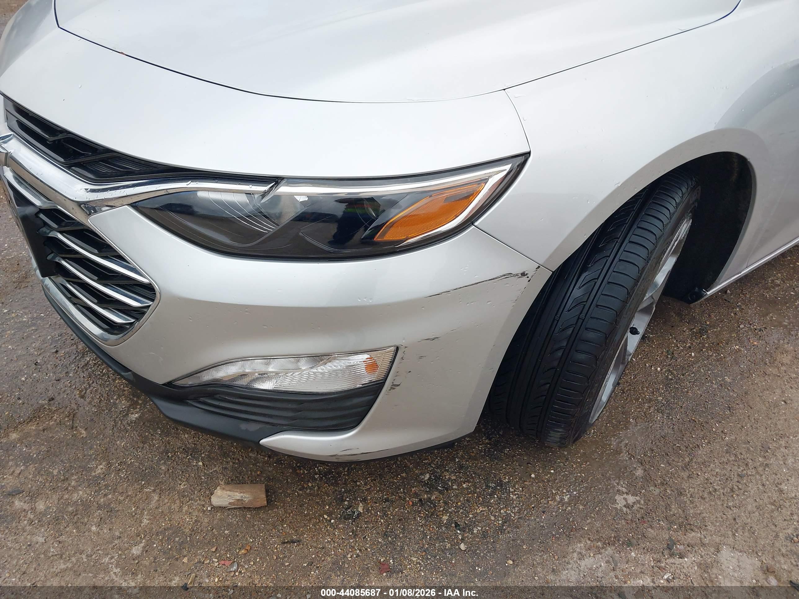 CHEVROLET MALIBU image 6