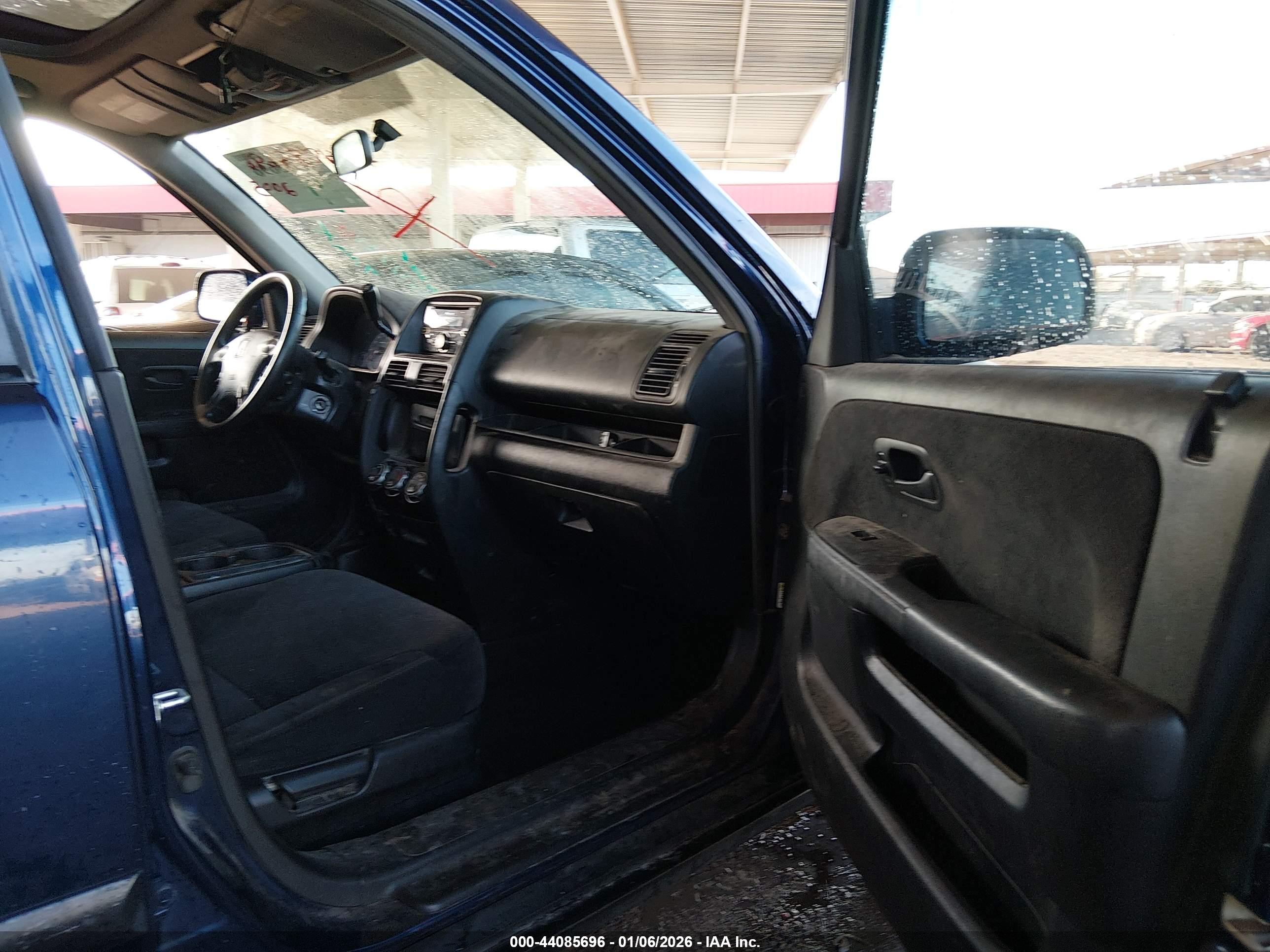 HONDA CR-V image 5