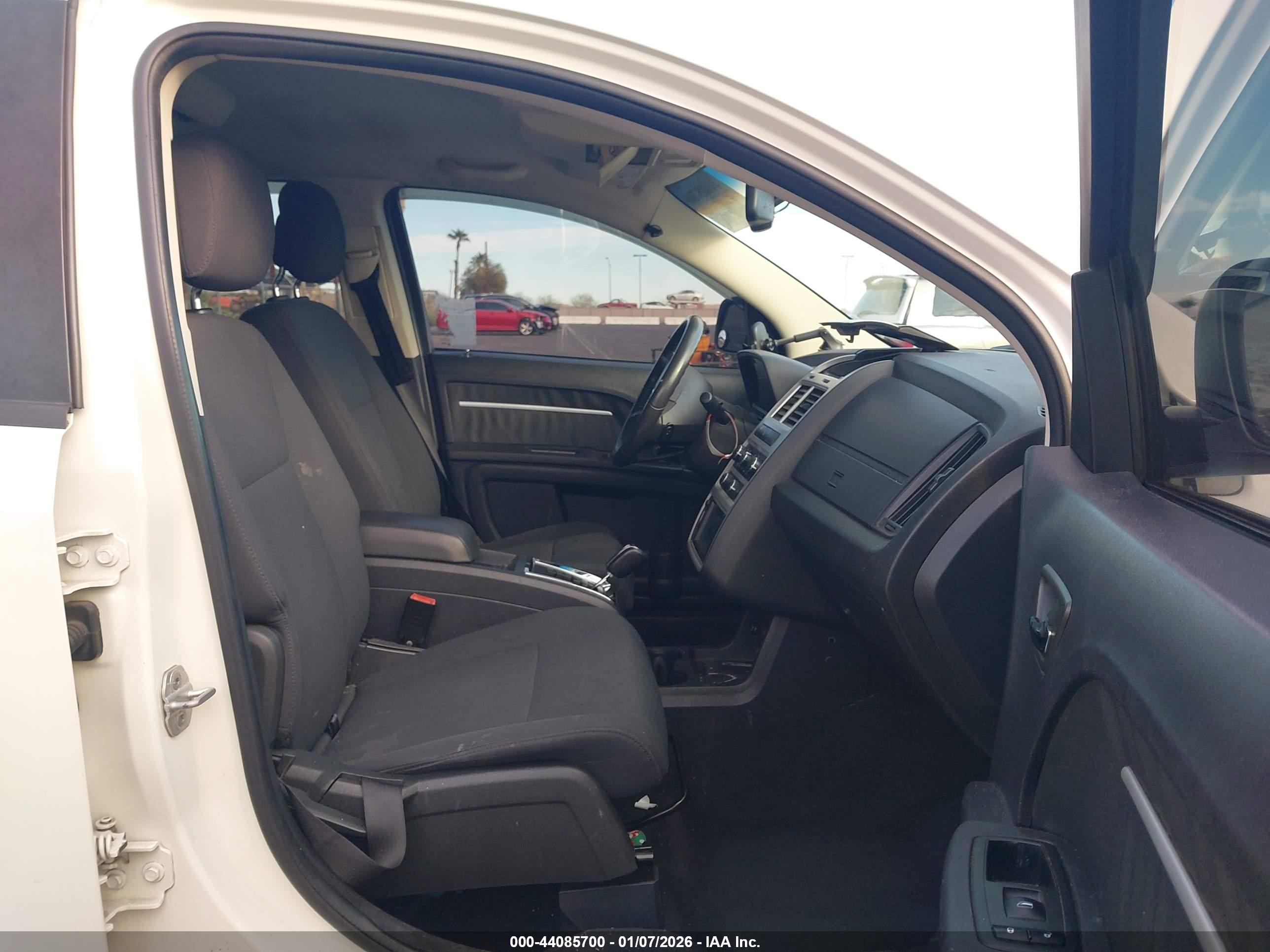 DODGE JOURNEY image 5