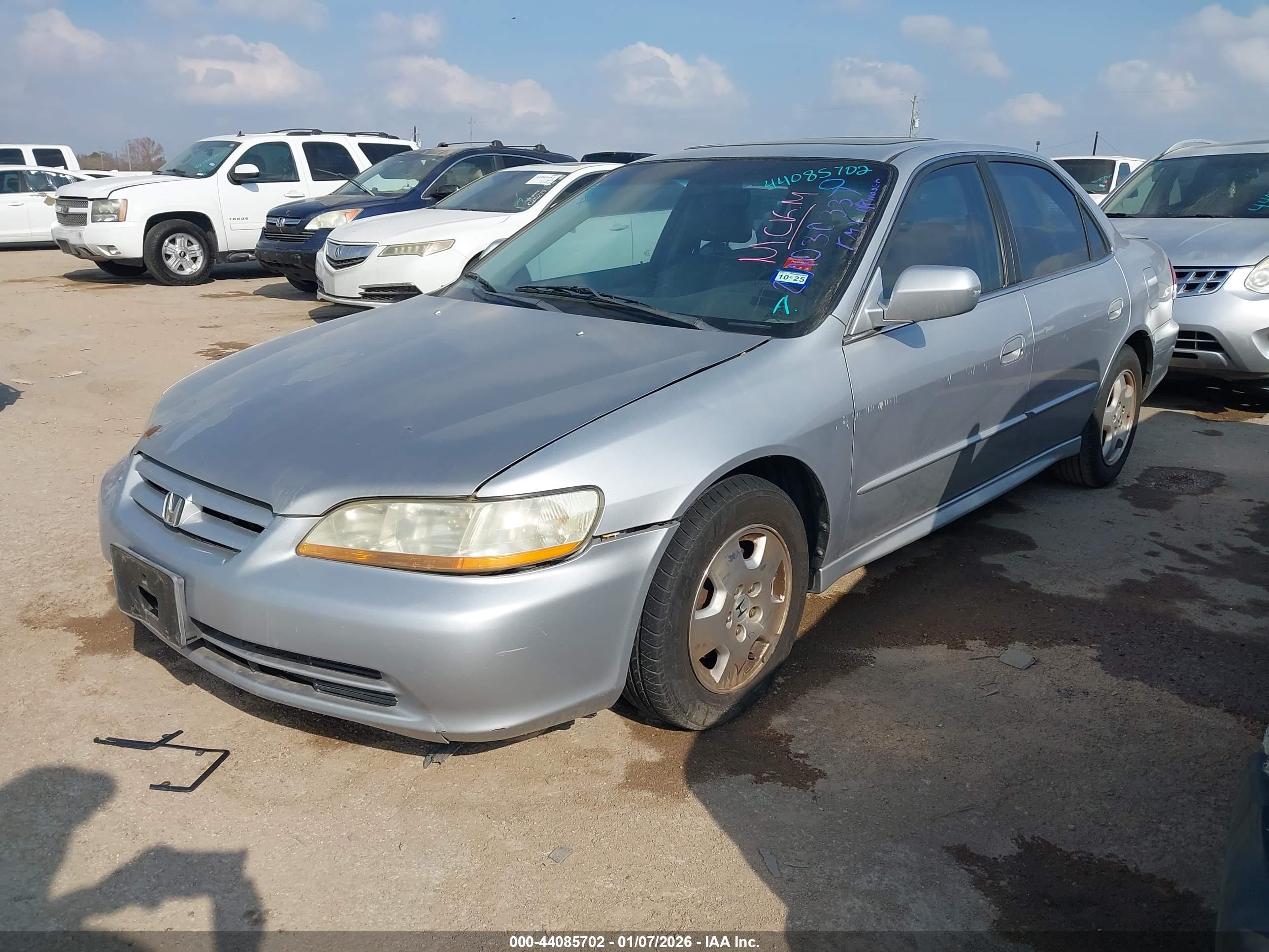 HONDA ACCORD image 2
