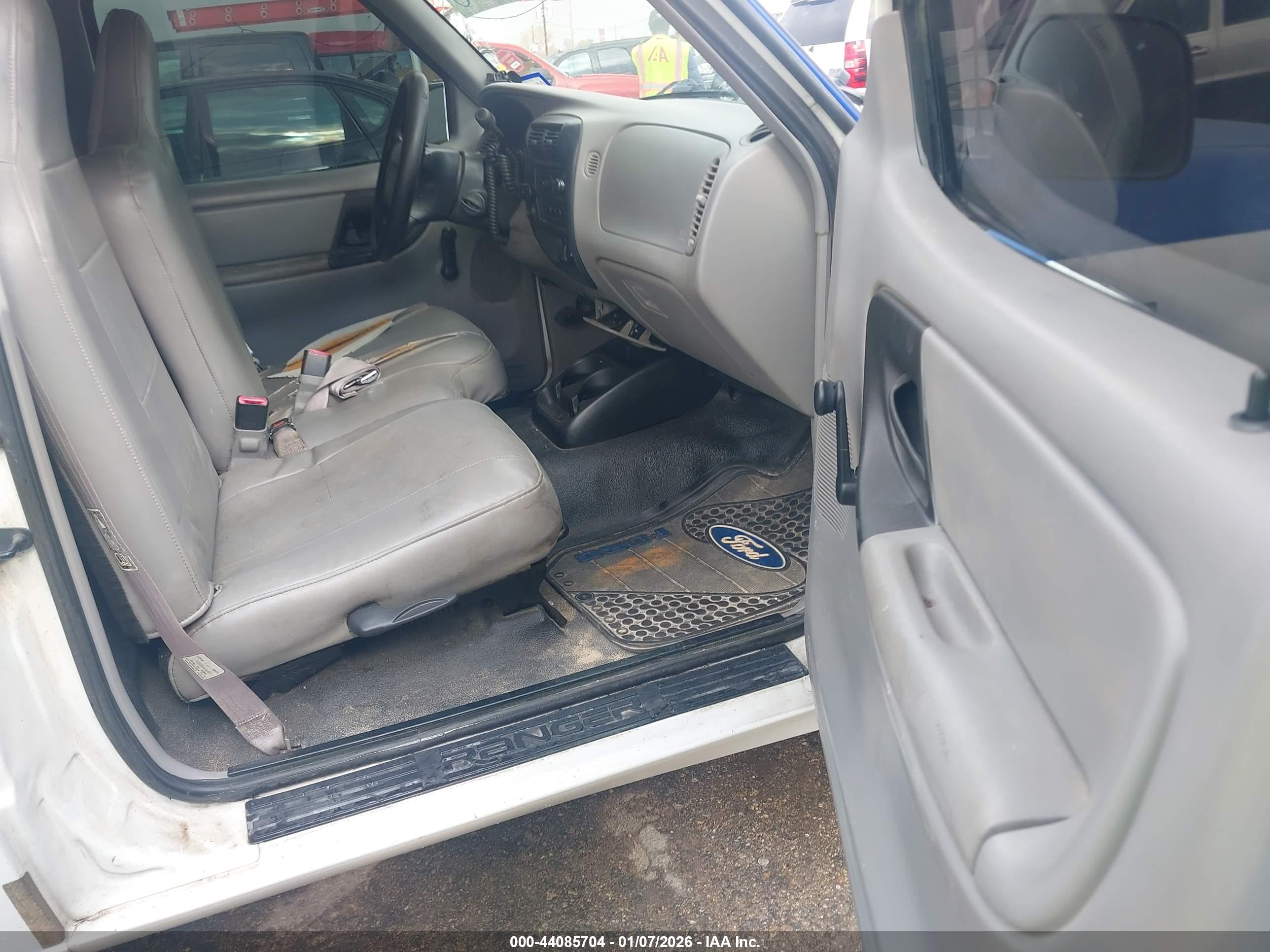 FORD RANGER image 5