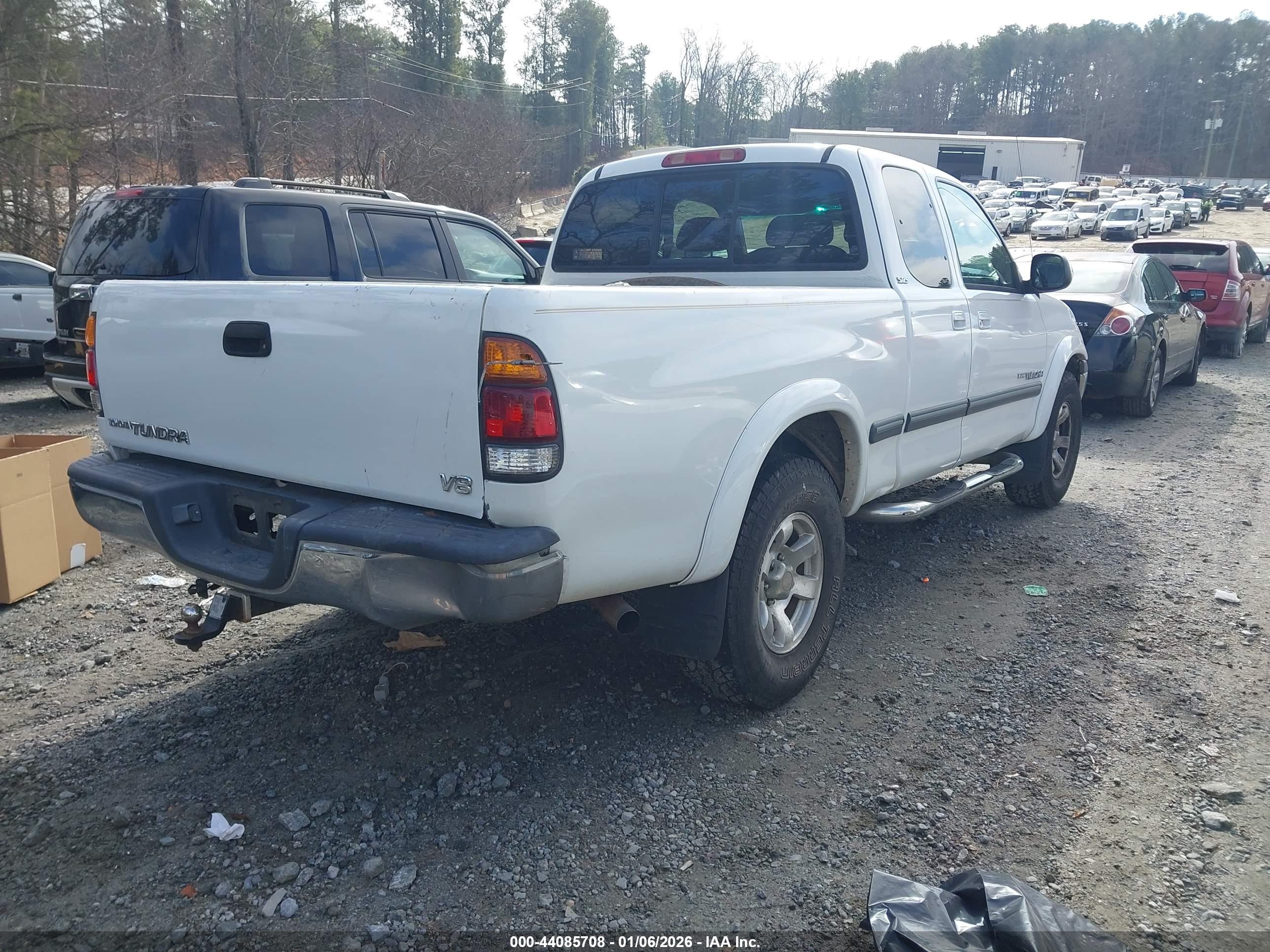 TOYOTA TUNDRA image 4
