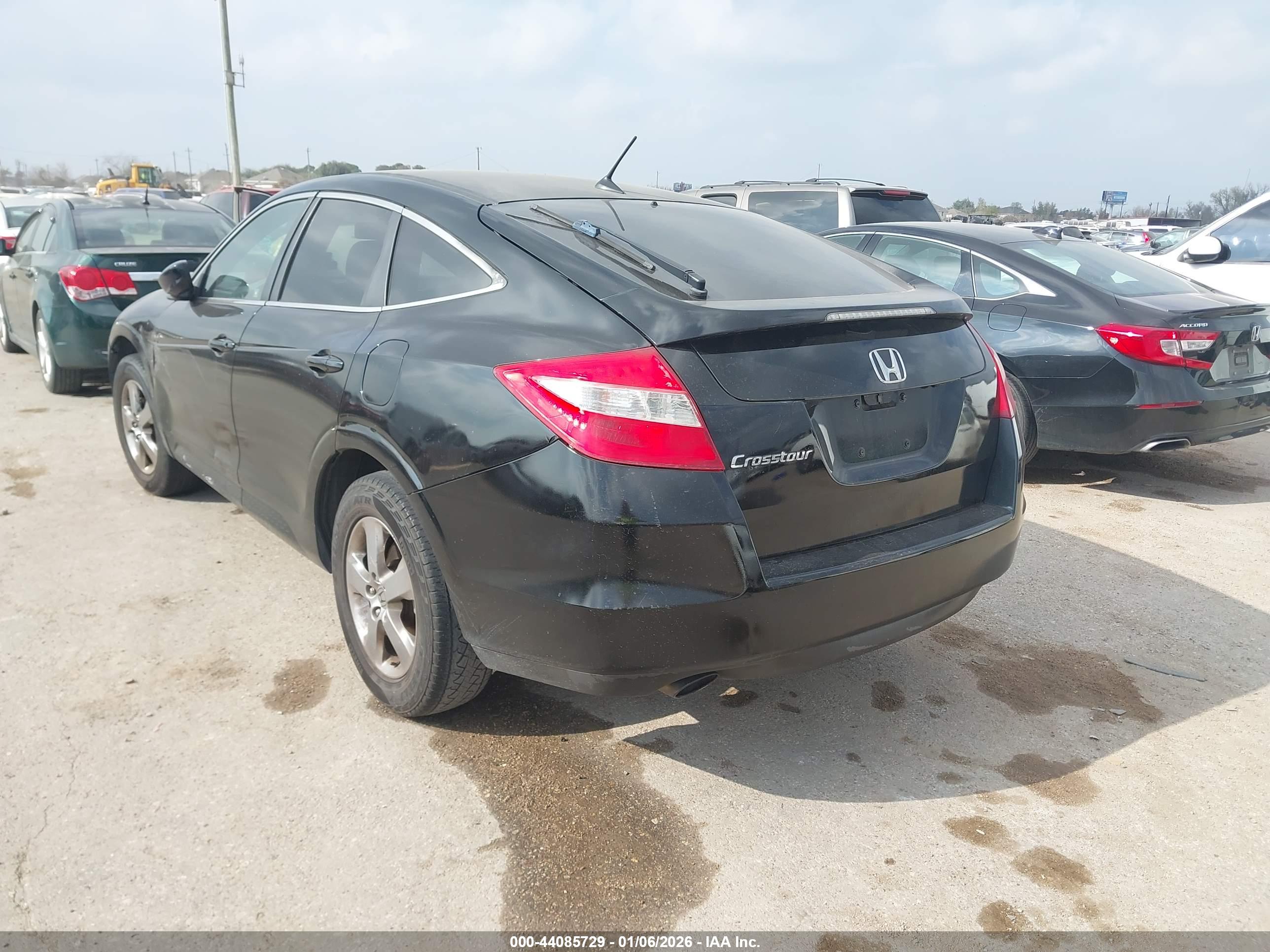 HONDA CROSSTOUR image 3