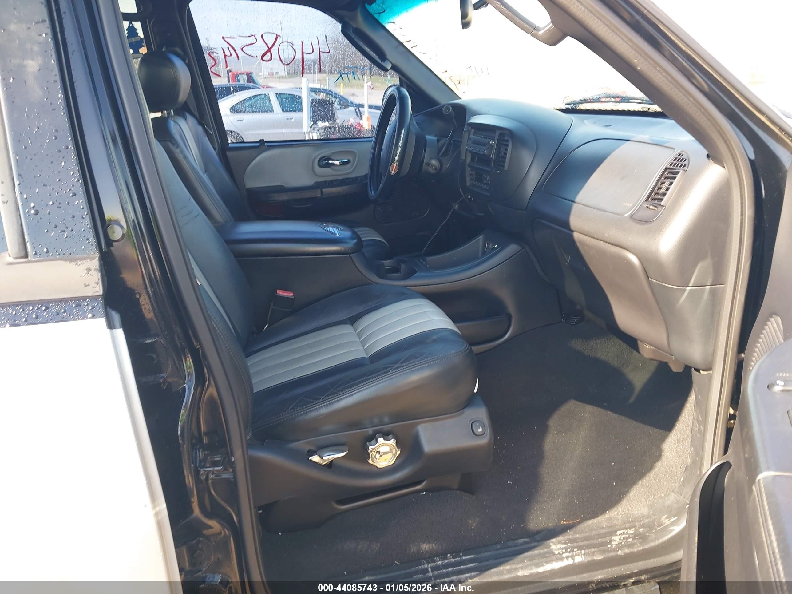 FORD F-150 image 5