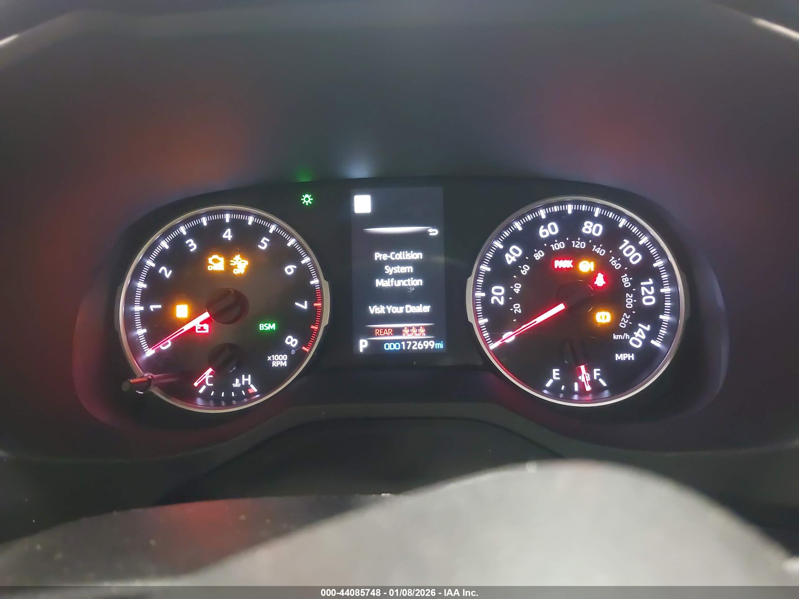 TOYOTA RAV4 image 7