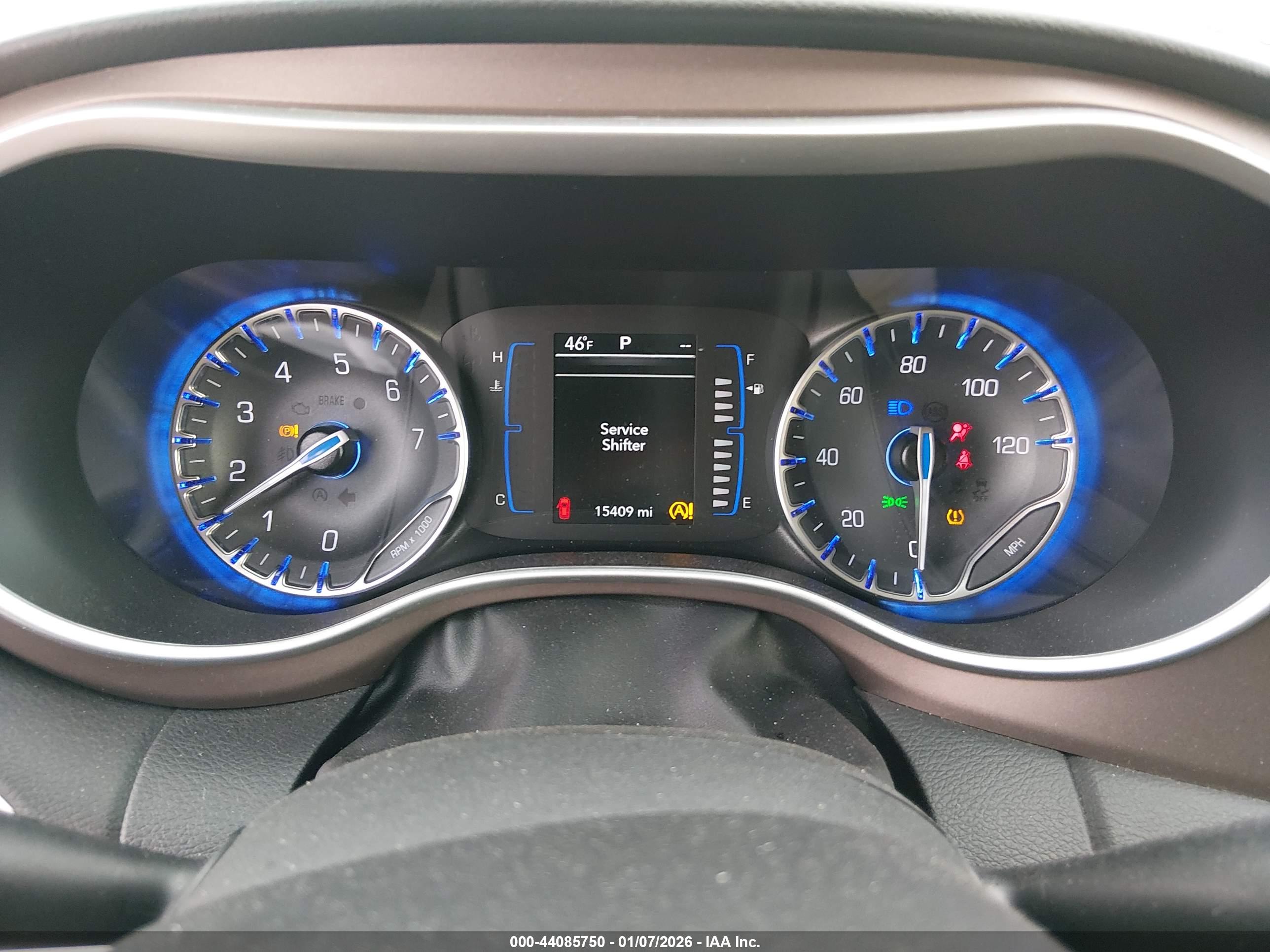 CHRYSLER VOYAGER image 7