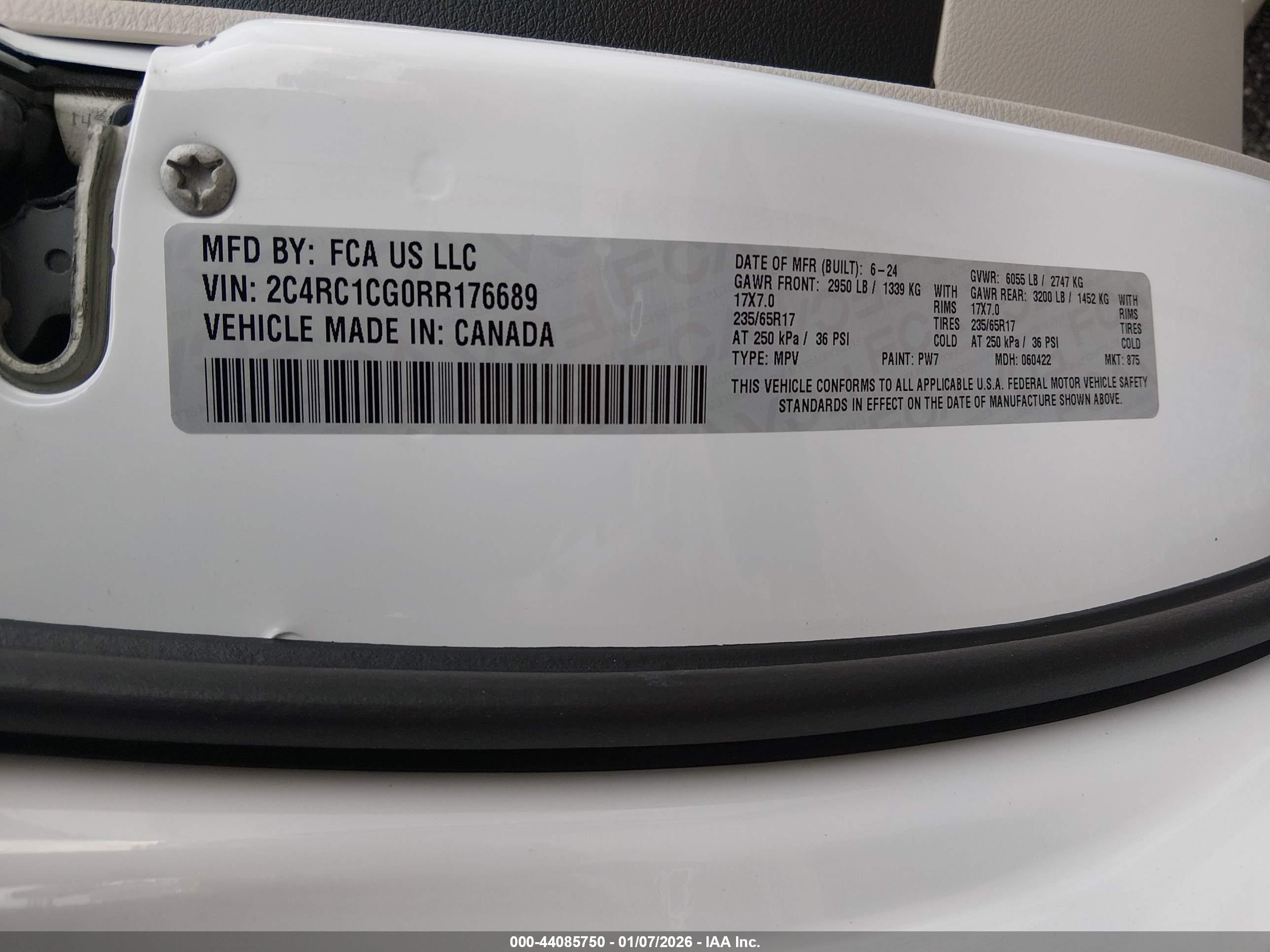 CHRYSLER VOYAGER image 9