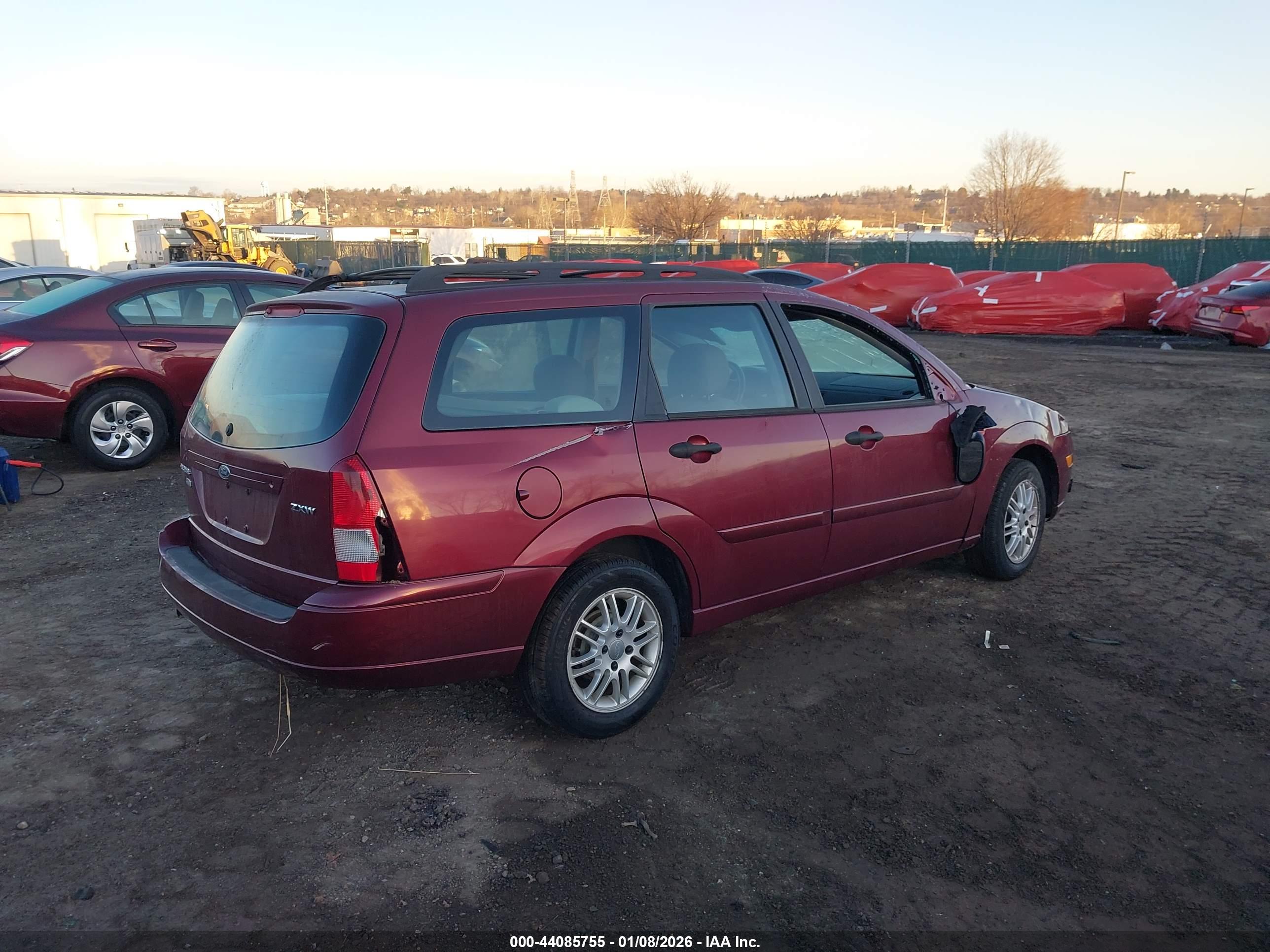 FORD FOCUS image 4