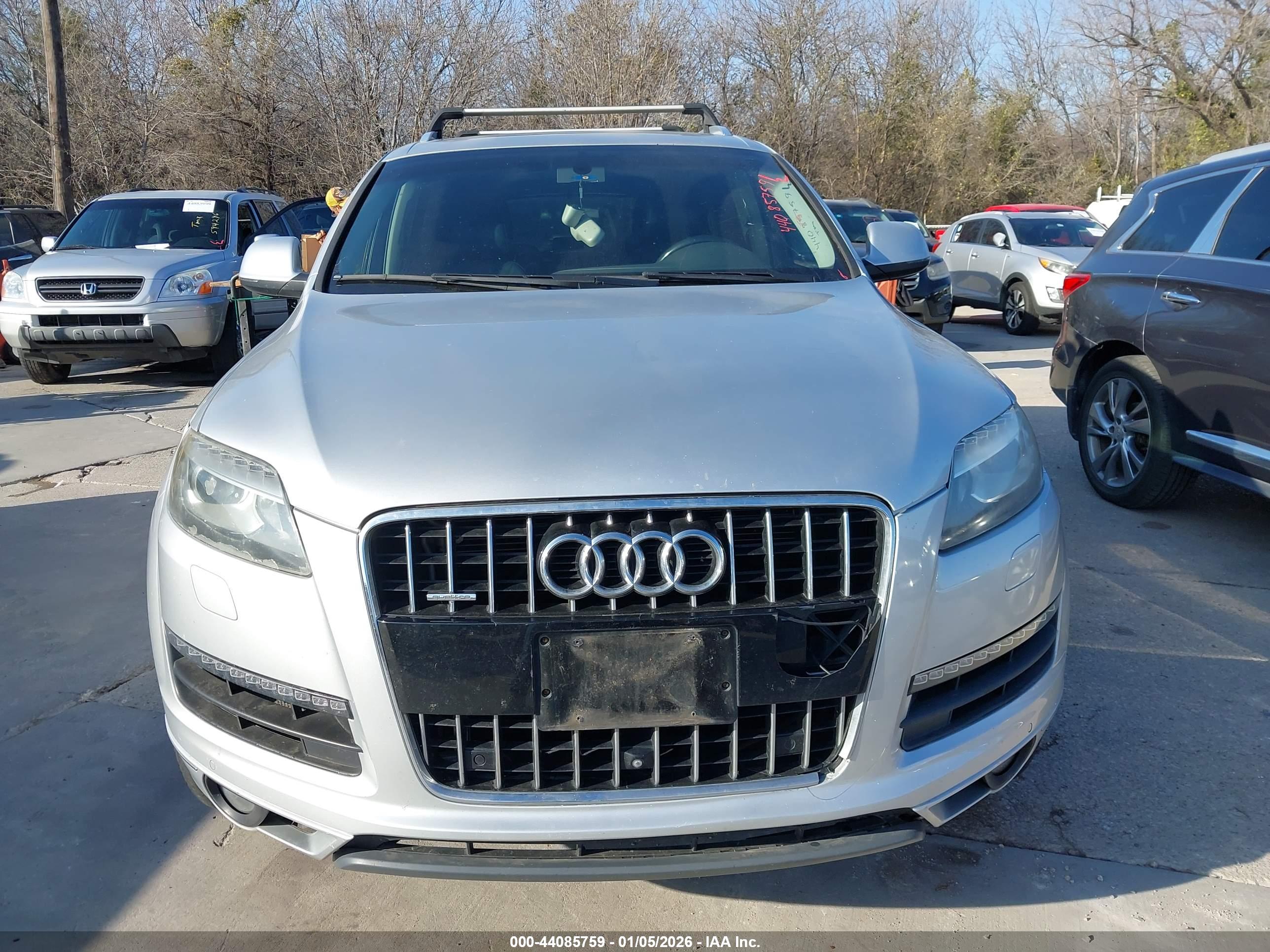 AUDI Q7 image 6