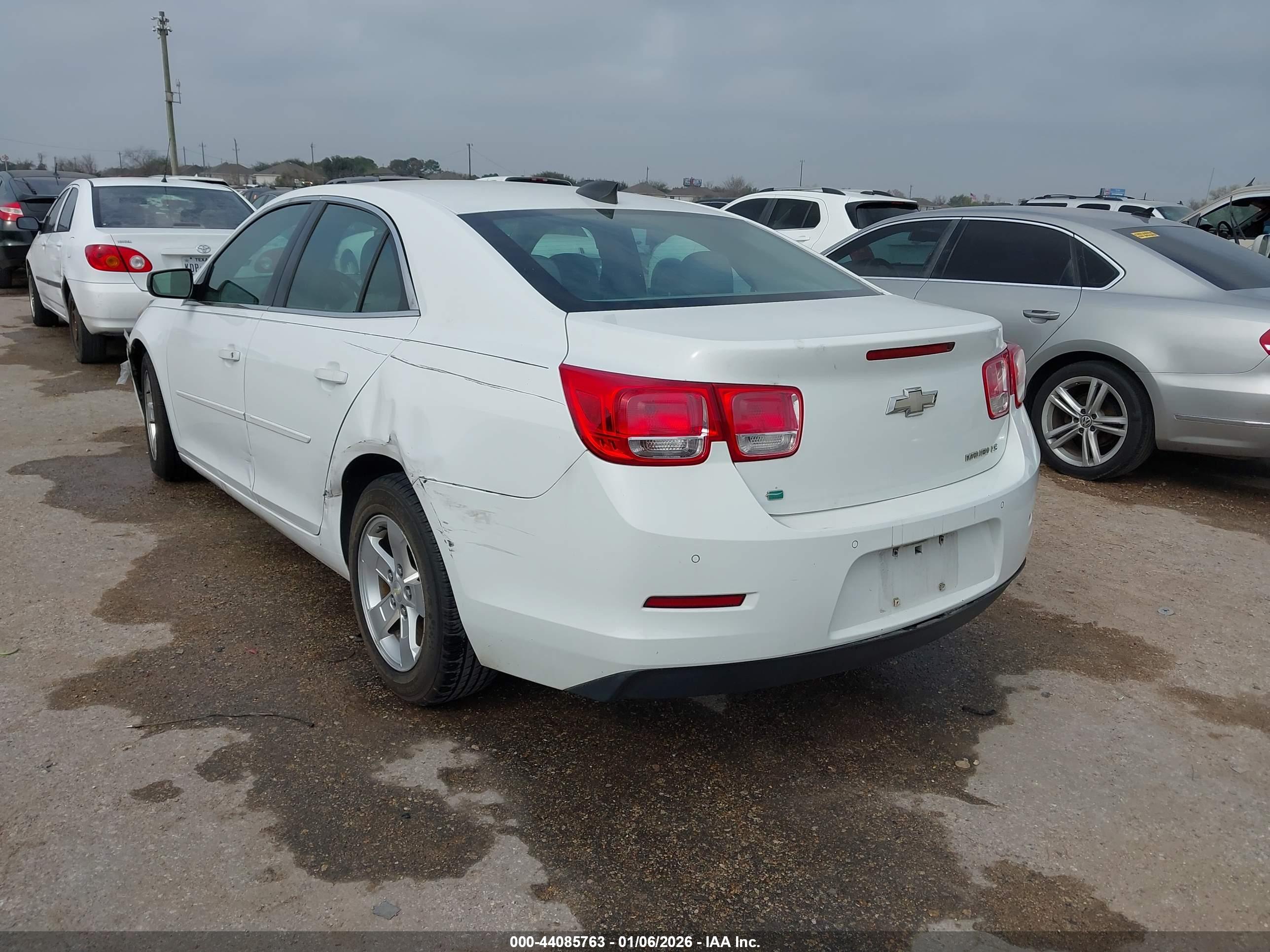 CHEVROLET MALIBU image 3