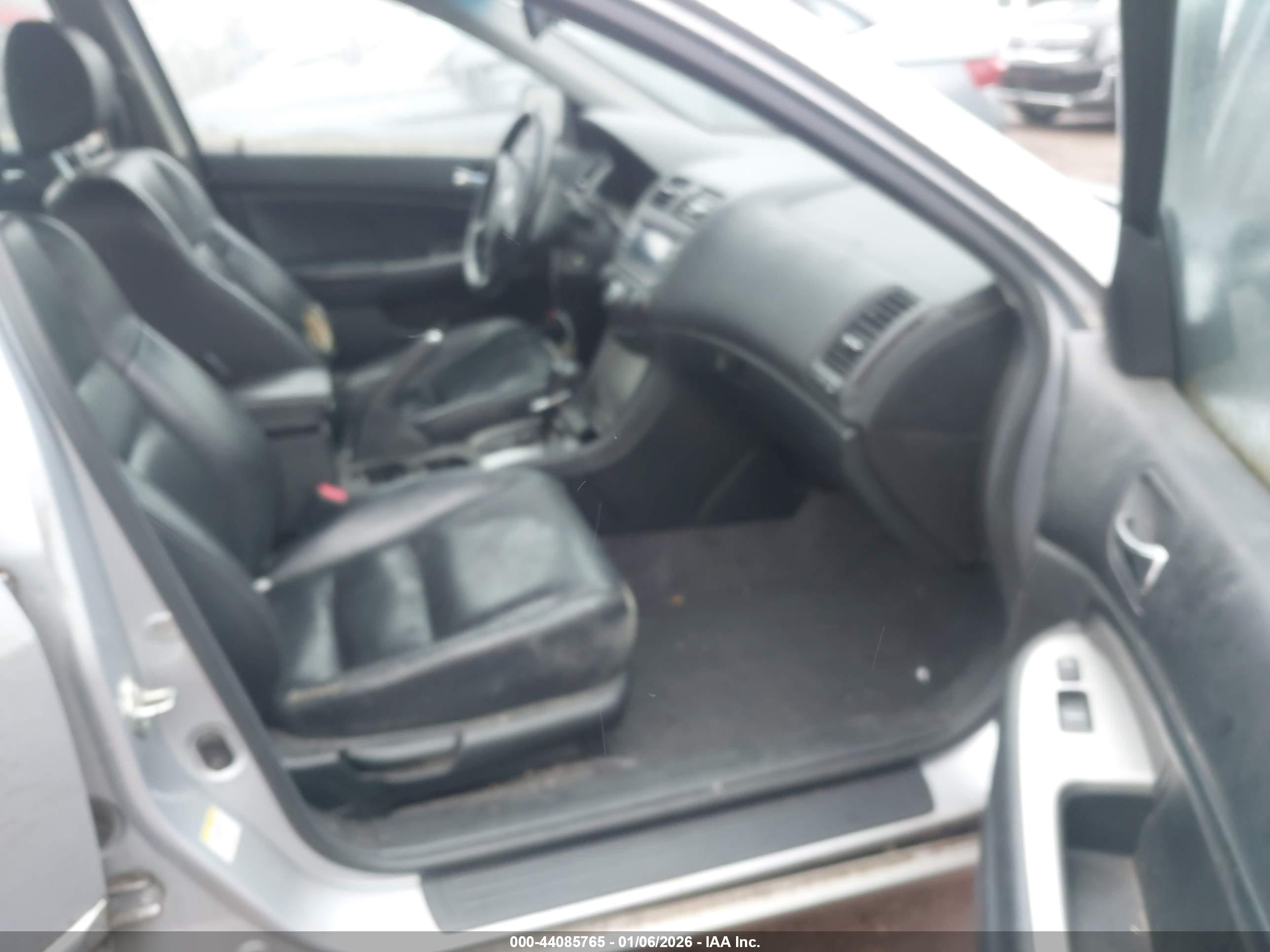 HONDA ACCORD image 5