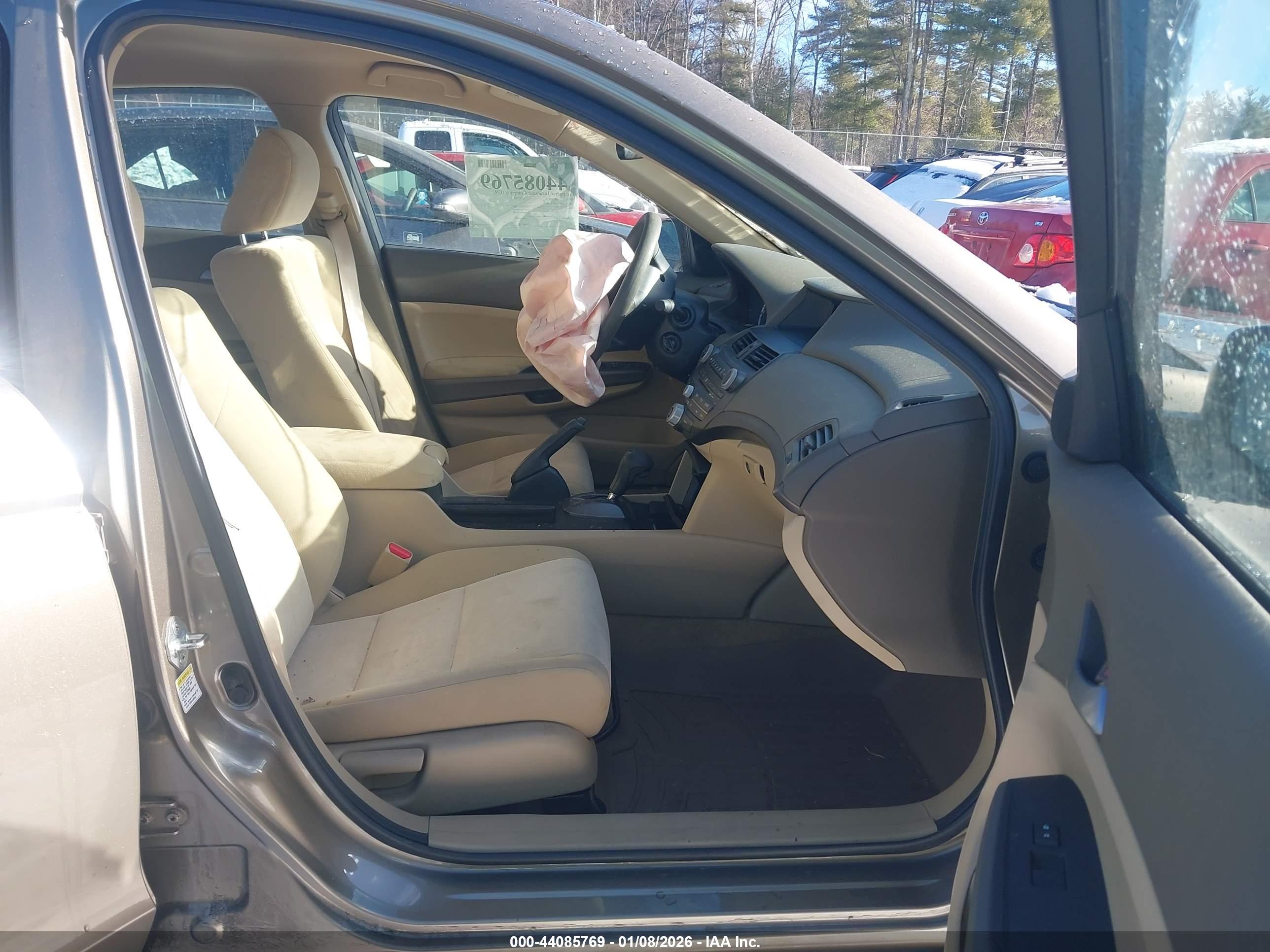 HONDA ACCORD image 5