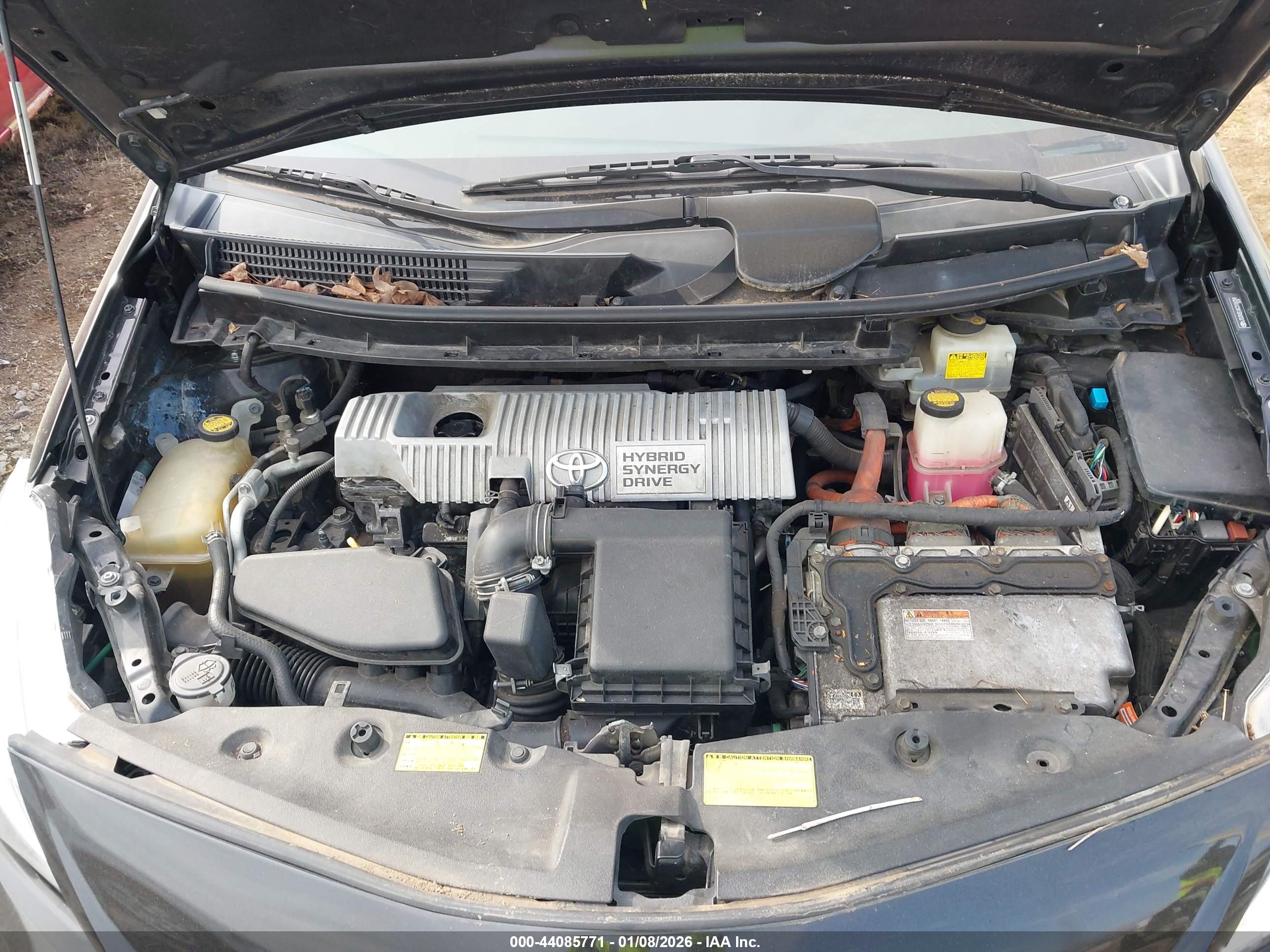 TOYOTA PRIUS image 10