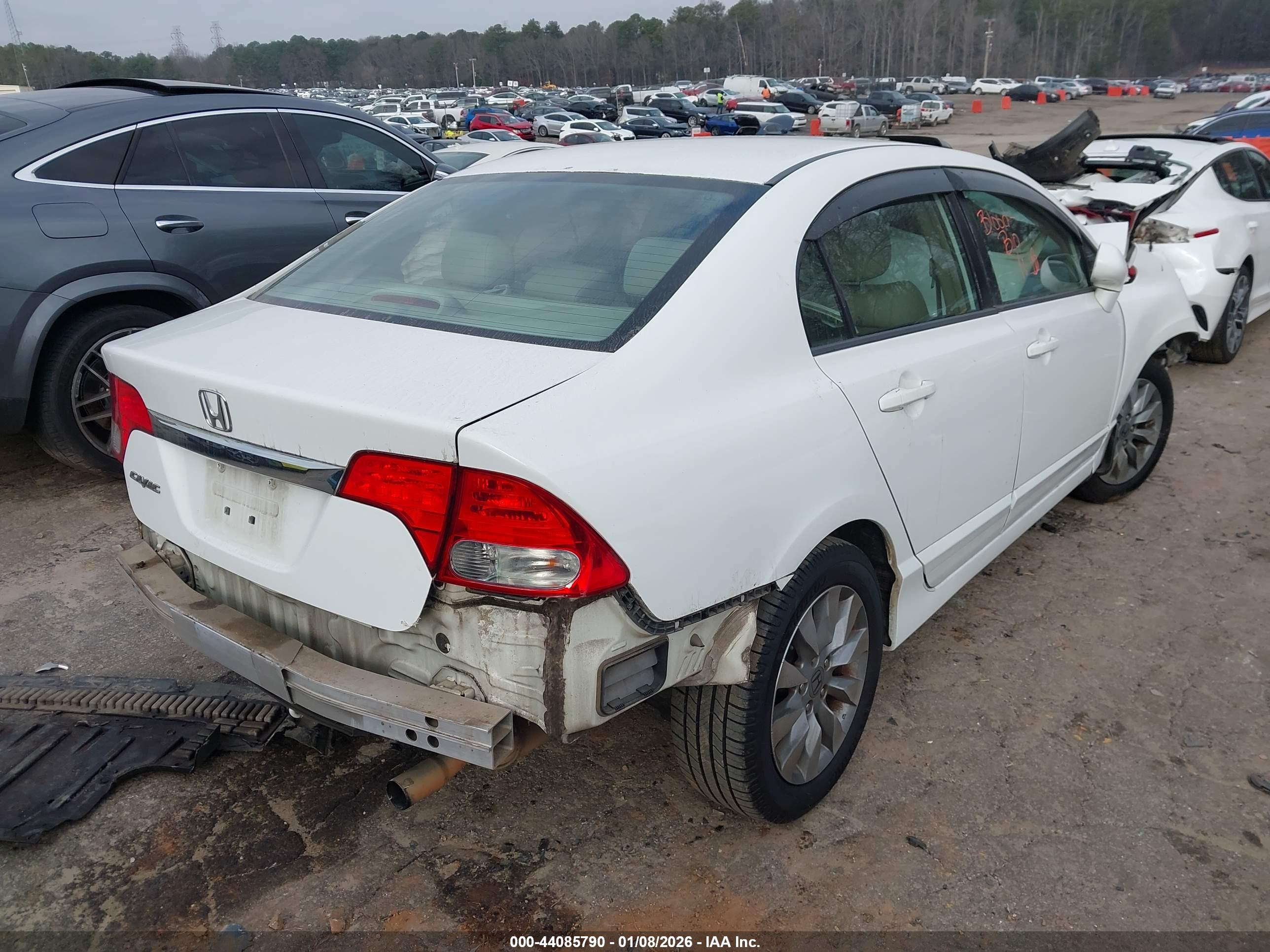 HONDA CIVIC image 4