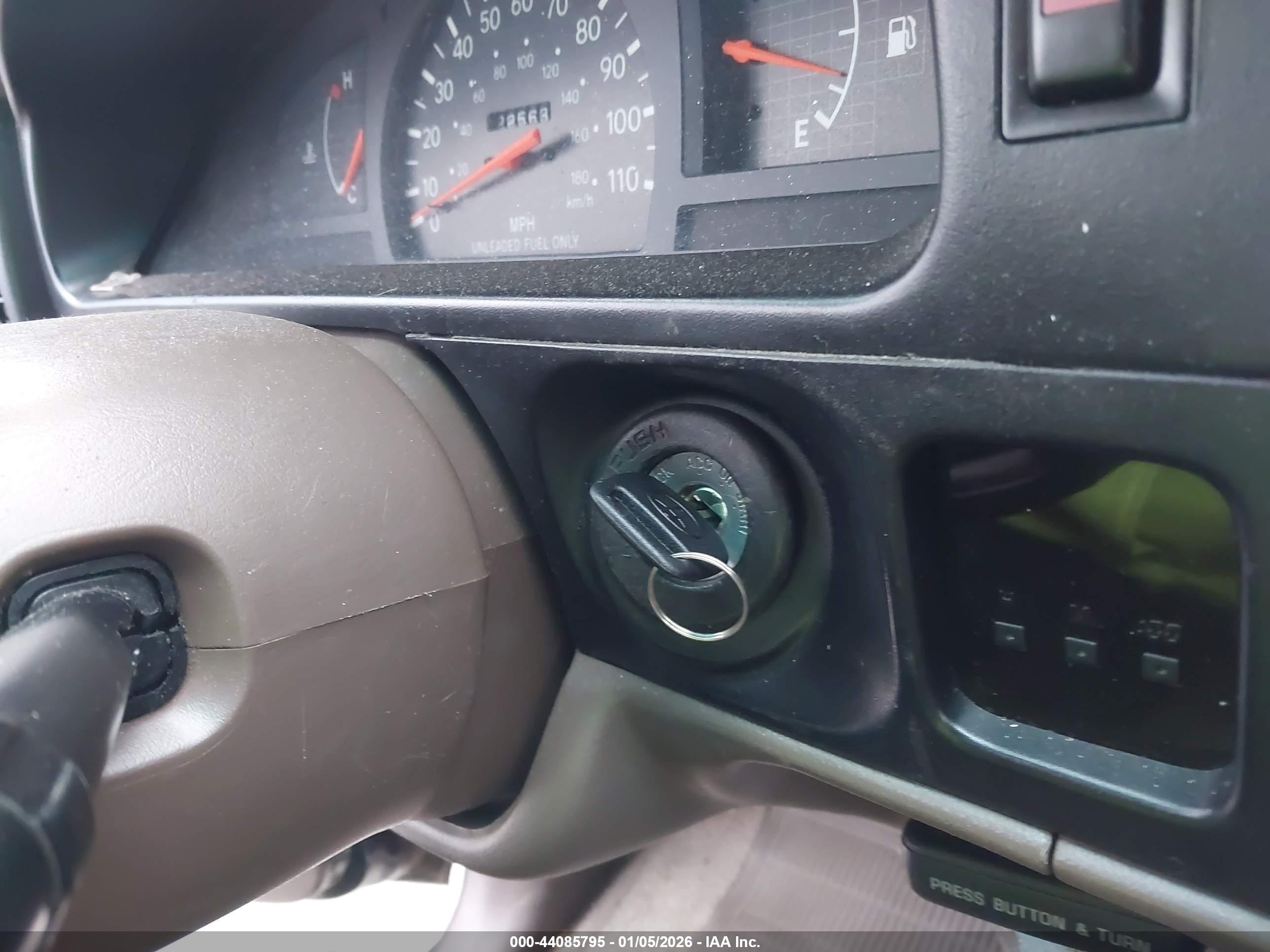 TOYOTA TACOMA image 11