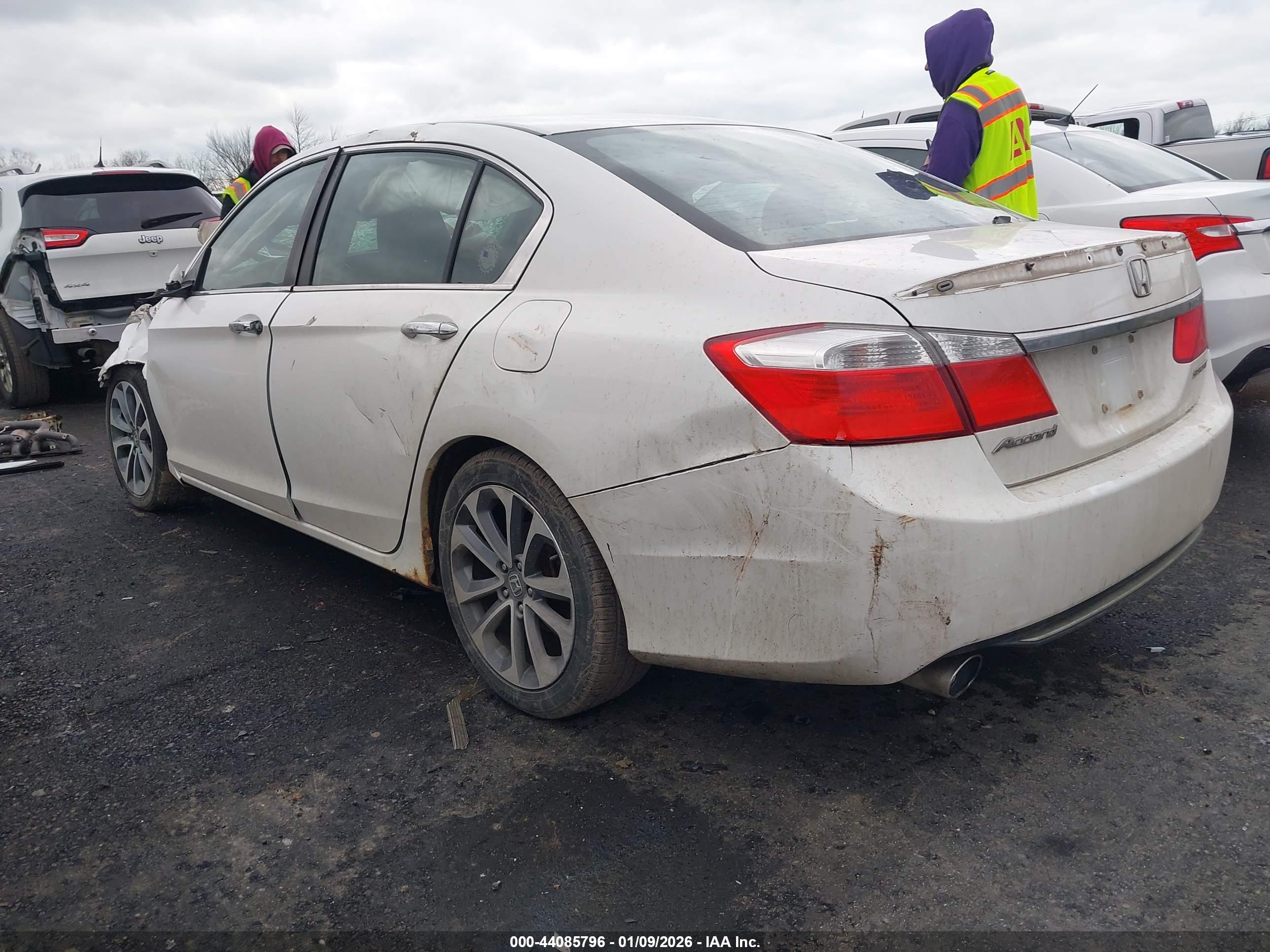 HONDA ACCORD image 3