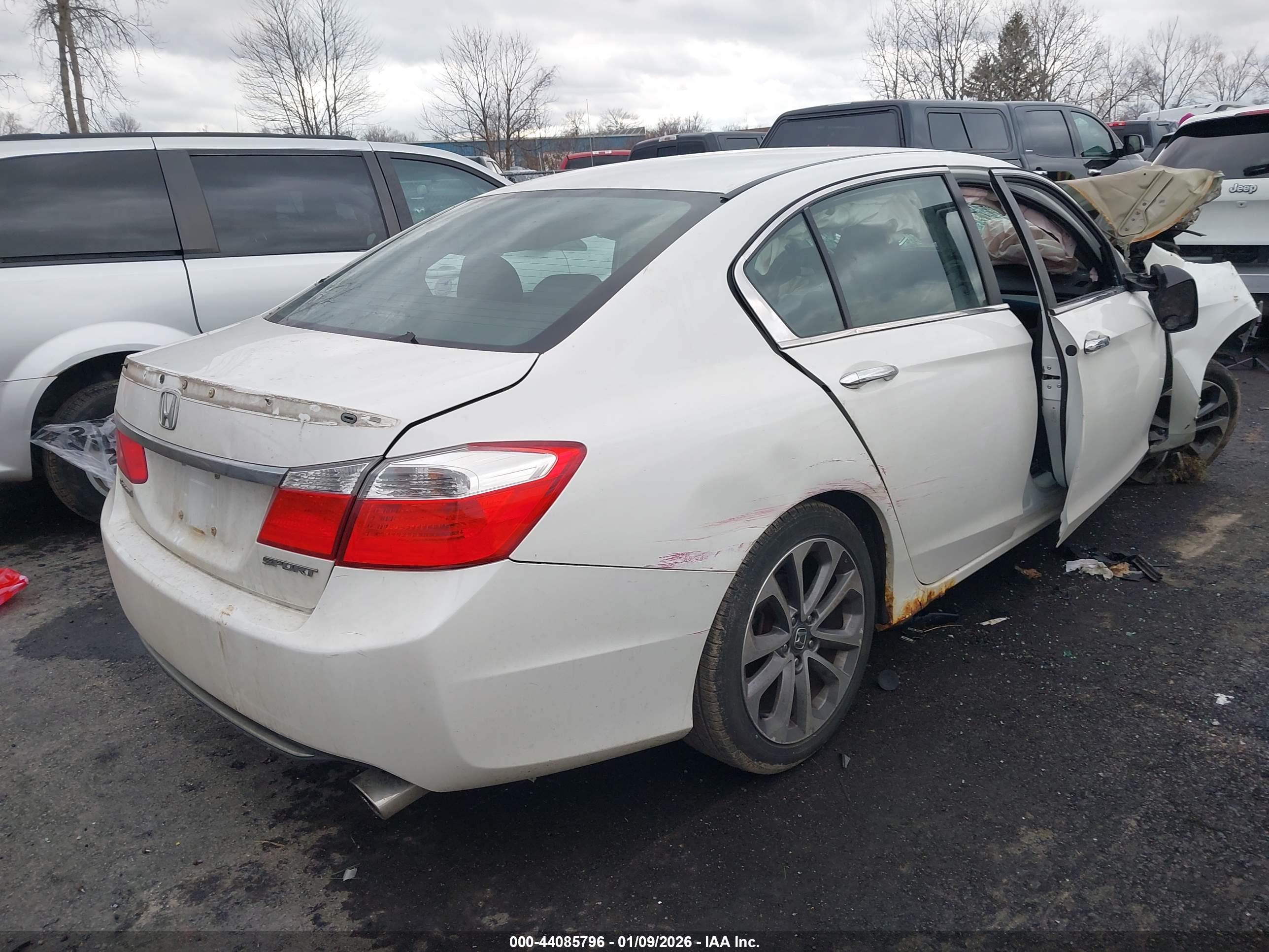 HONDA ACCORD image 4