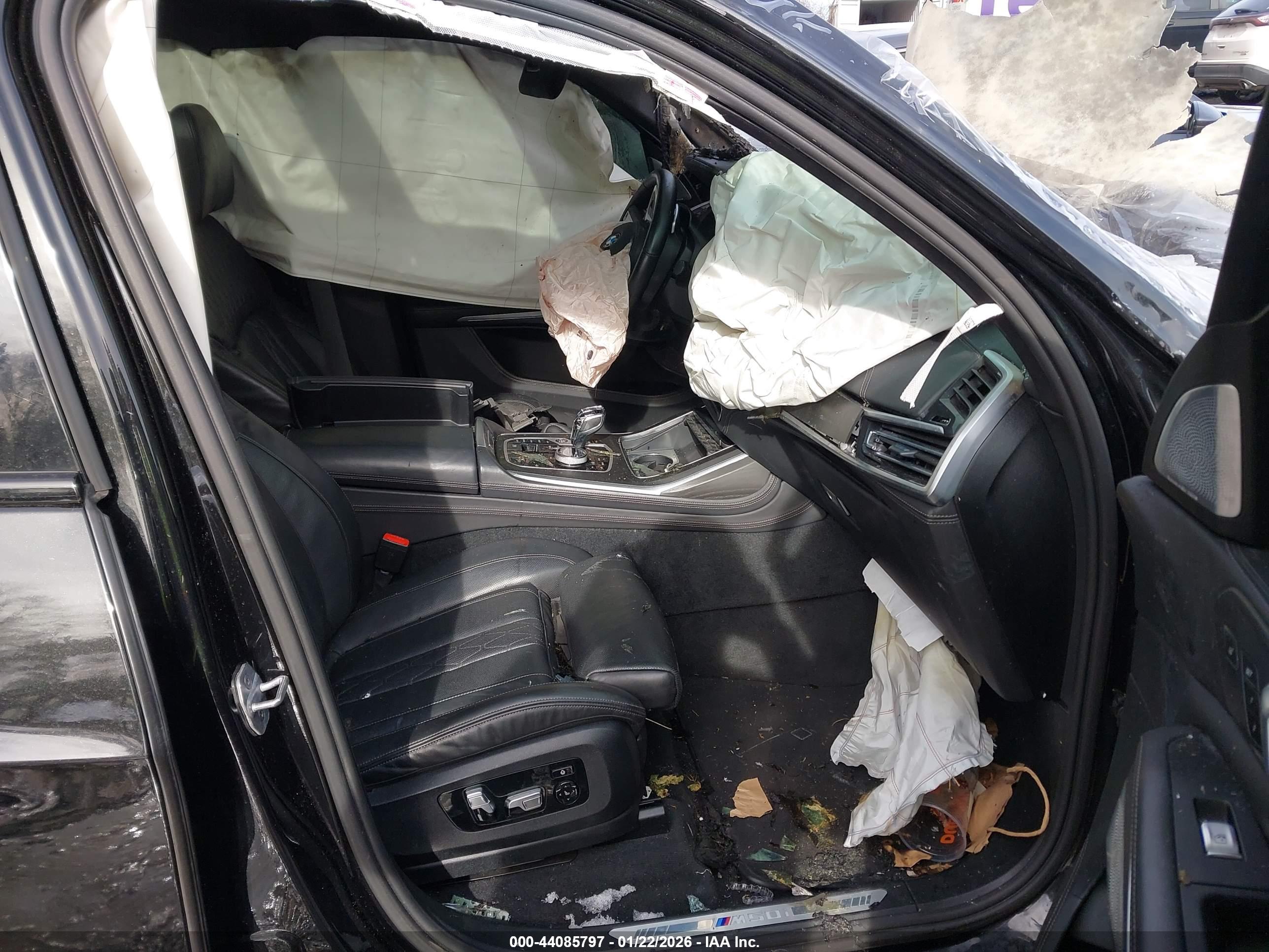 BMW X7 image 5