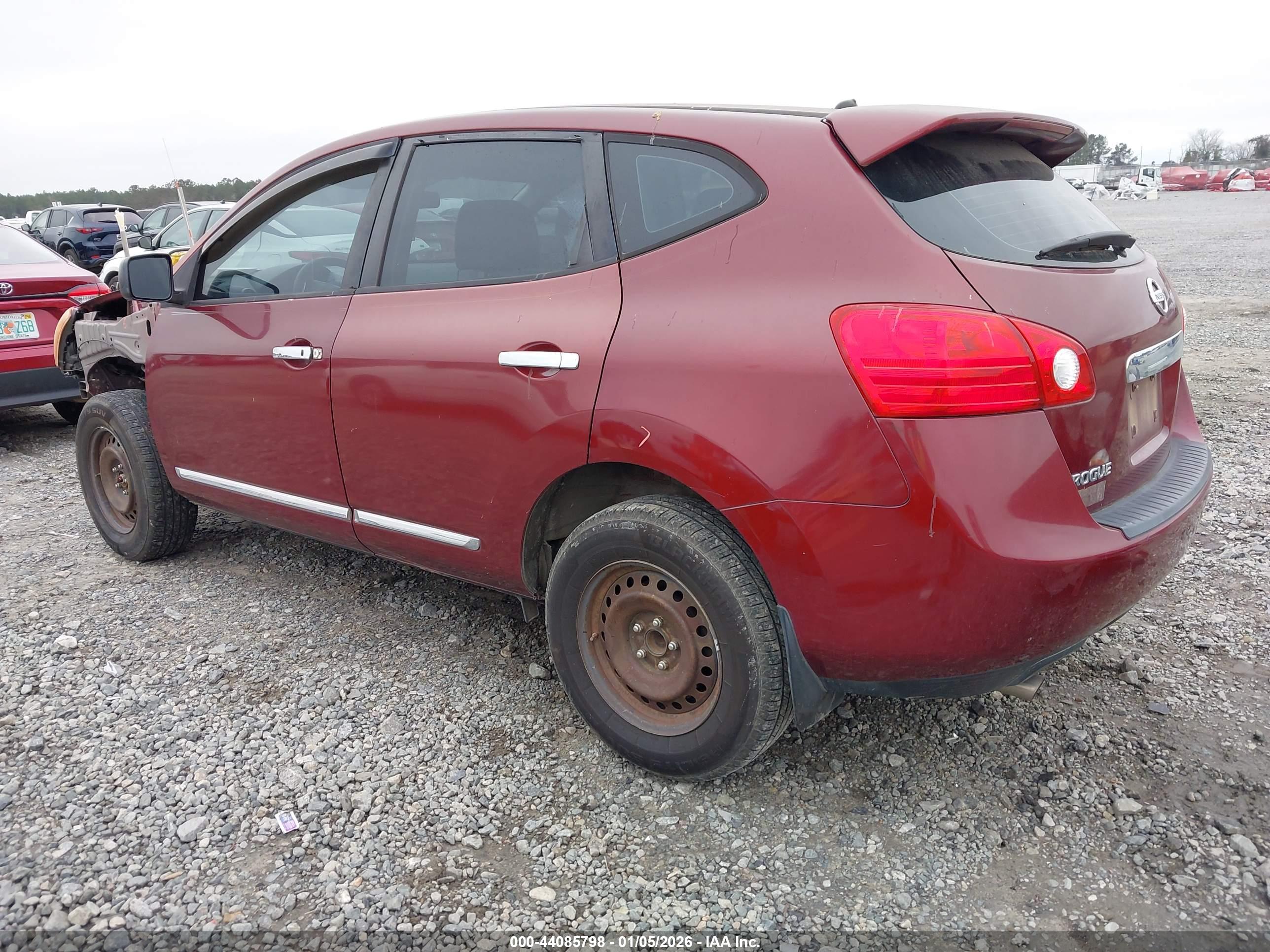 NISSAN ROGUE image 3
