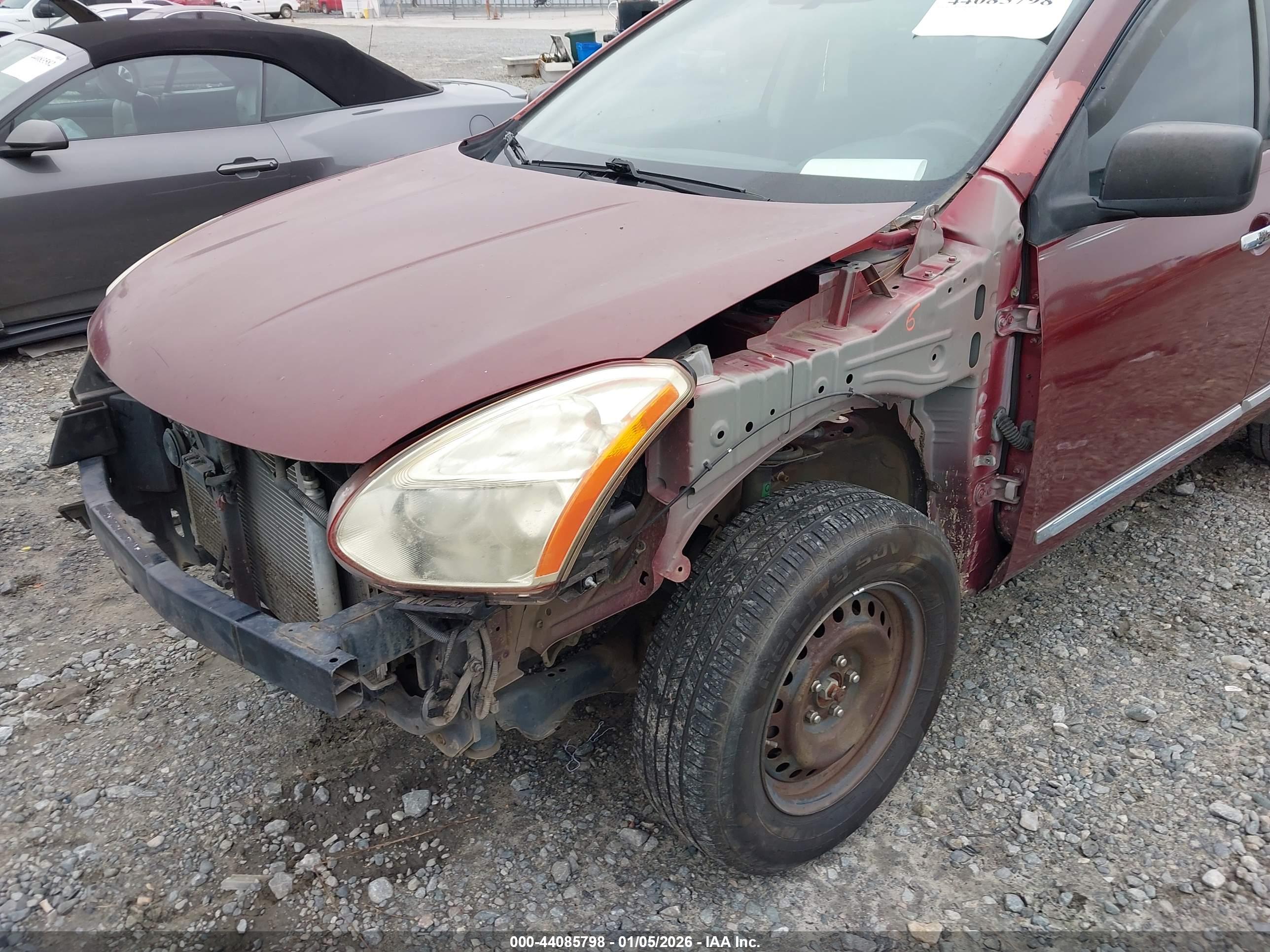 NISSAN ROGUE image 6