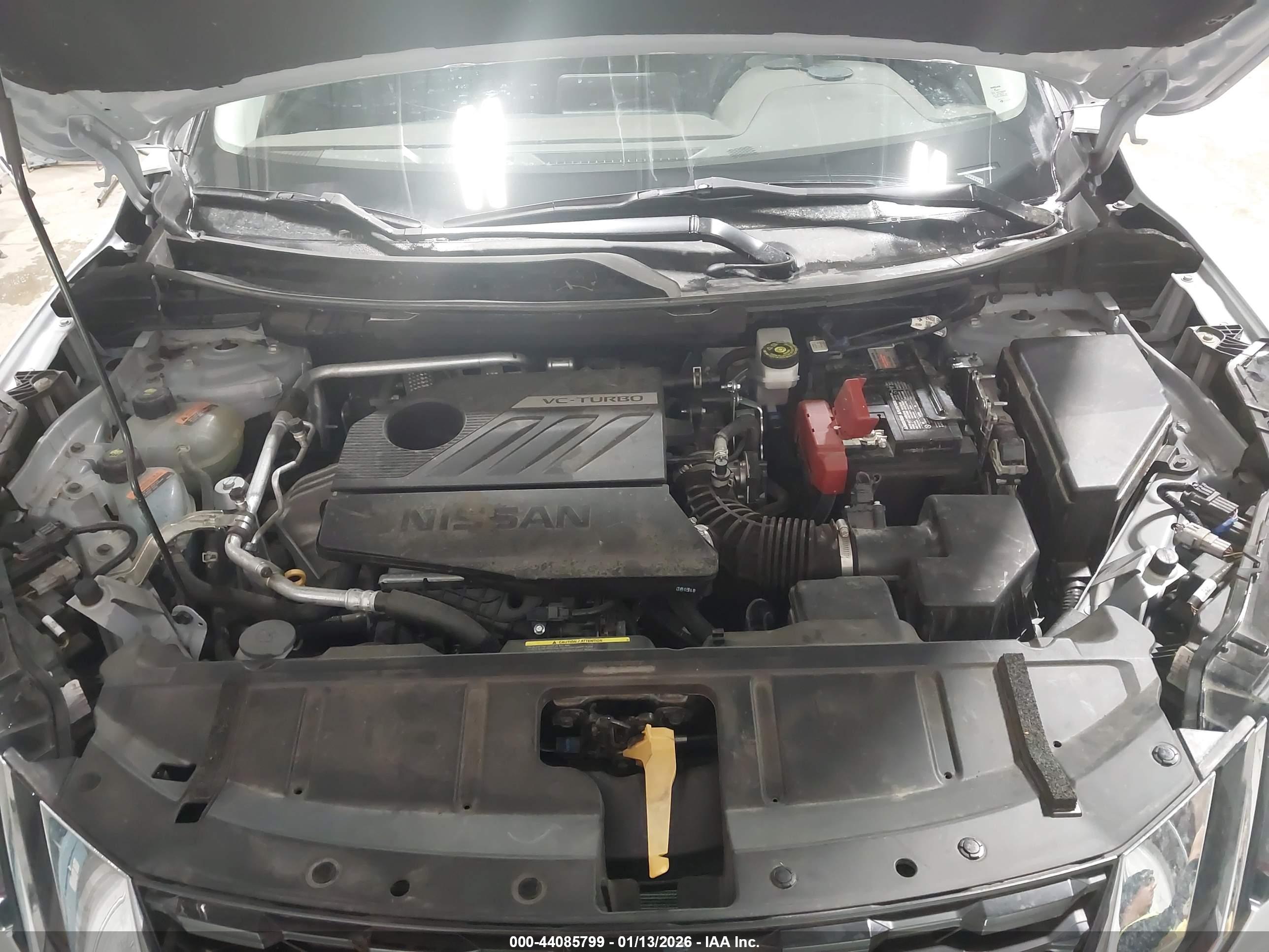 NISSAN ROGUE image 10